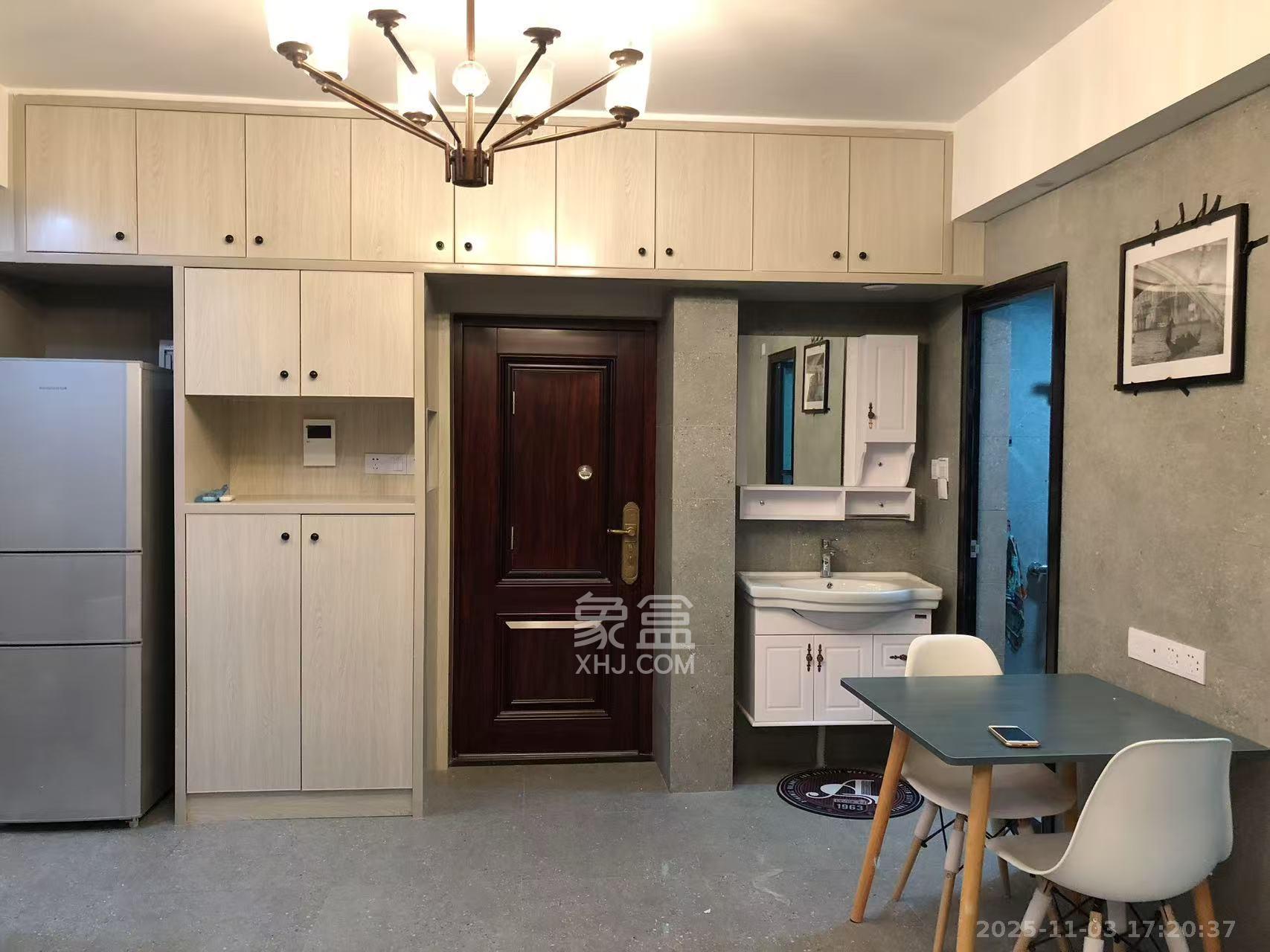 欧亚达国际广场 2室1厅1卫 2000.0元/月 欧亚达国际广场 2室1厅1卫 2000.0元/月室内图