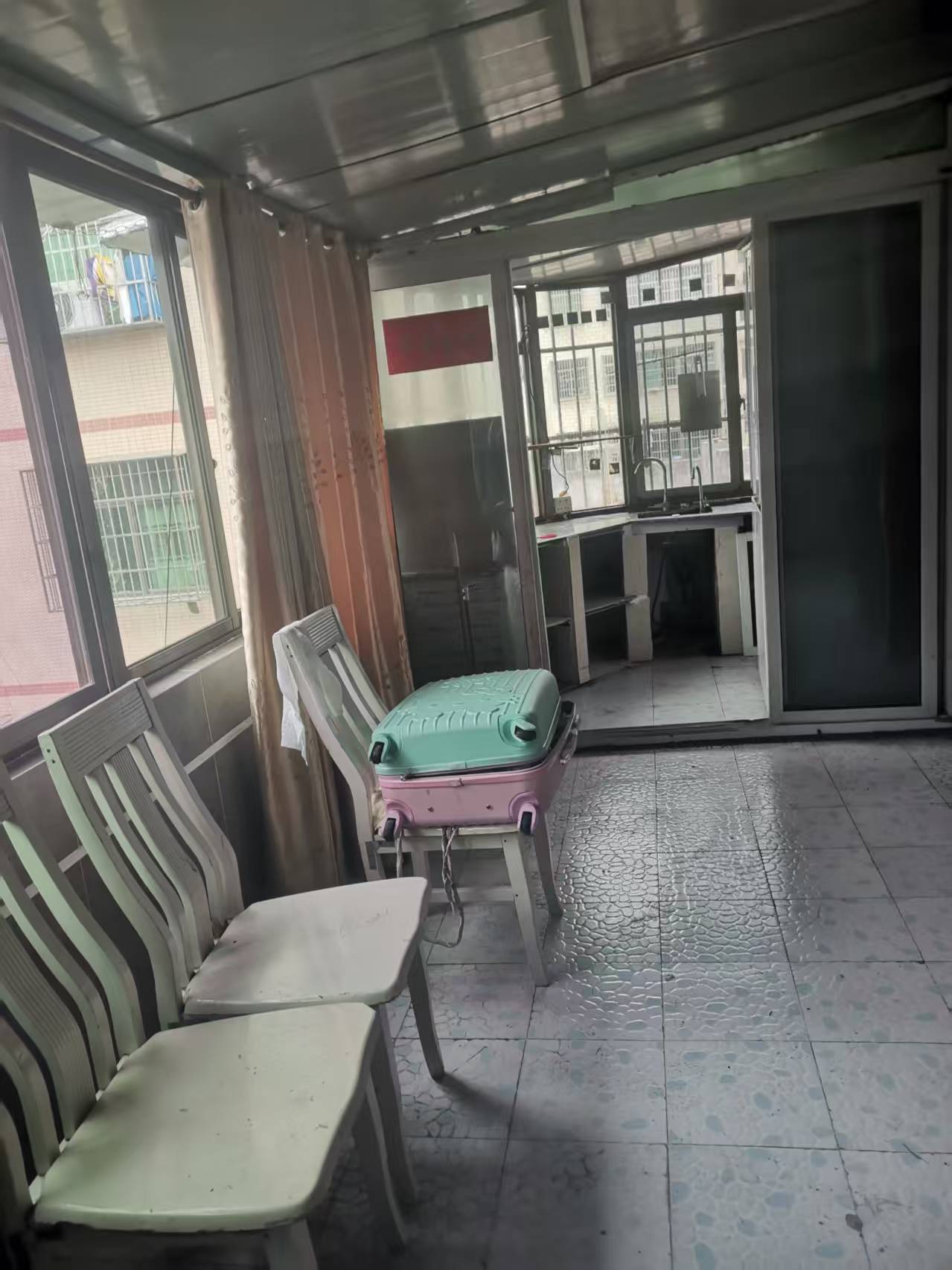 永春花园 2室1厅1卫 600.0元/月 永春花园 2室1厅1卫 600.0元/月室内图