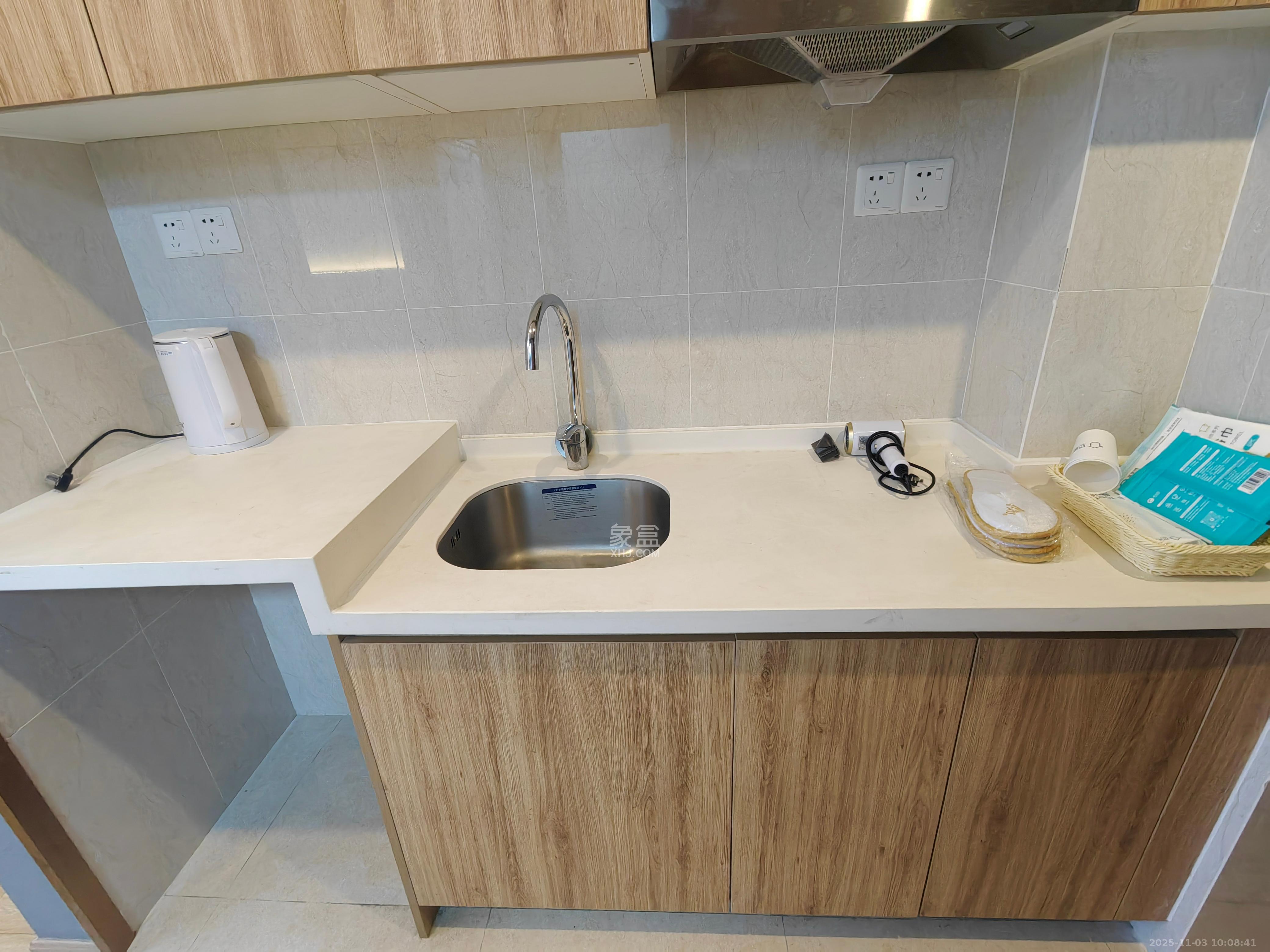 佳兆业云顶都汇  1室1厅1卫    1160.0元/月