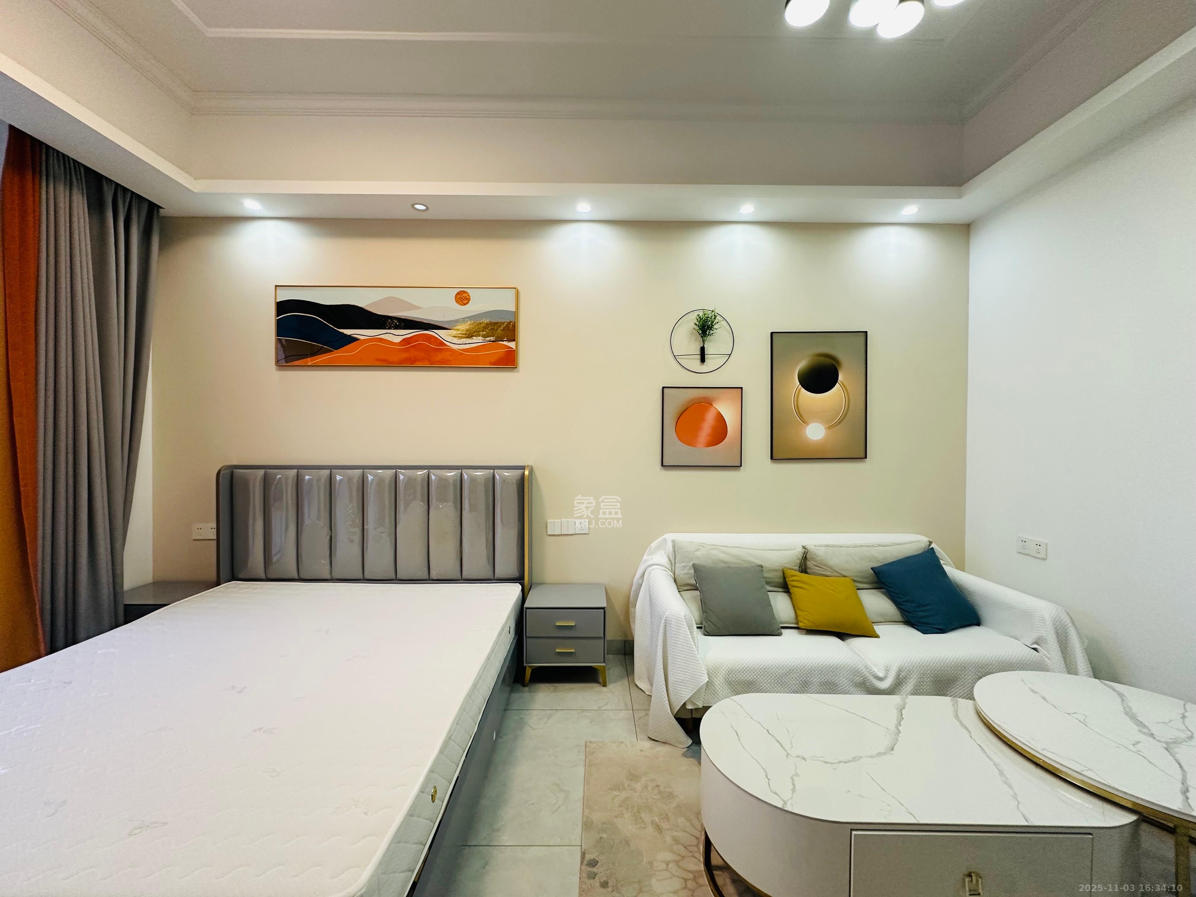 启迪协信中心  1室1厅1卫    2500.0元/月室内图