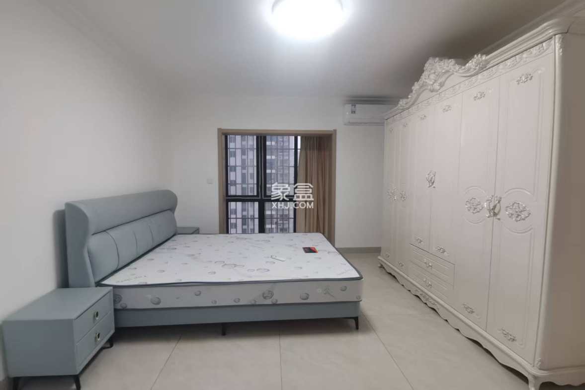 海航城 4室2厅2卫 3000.0元/月 海航城 4室2厅2卫 3000.0元/月室内图