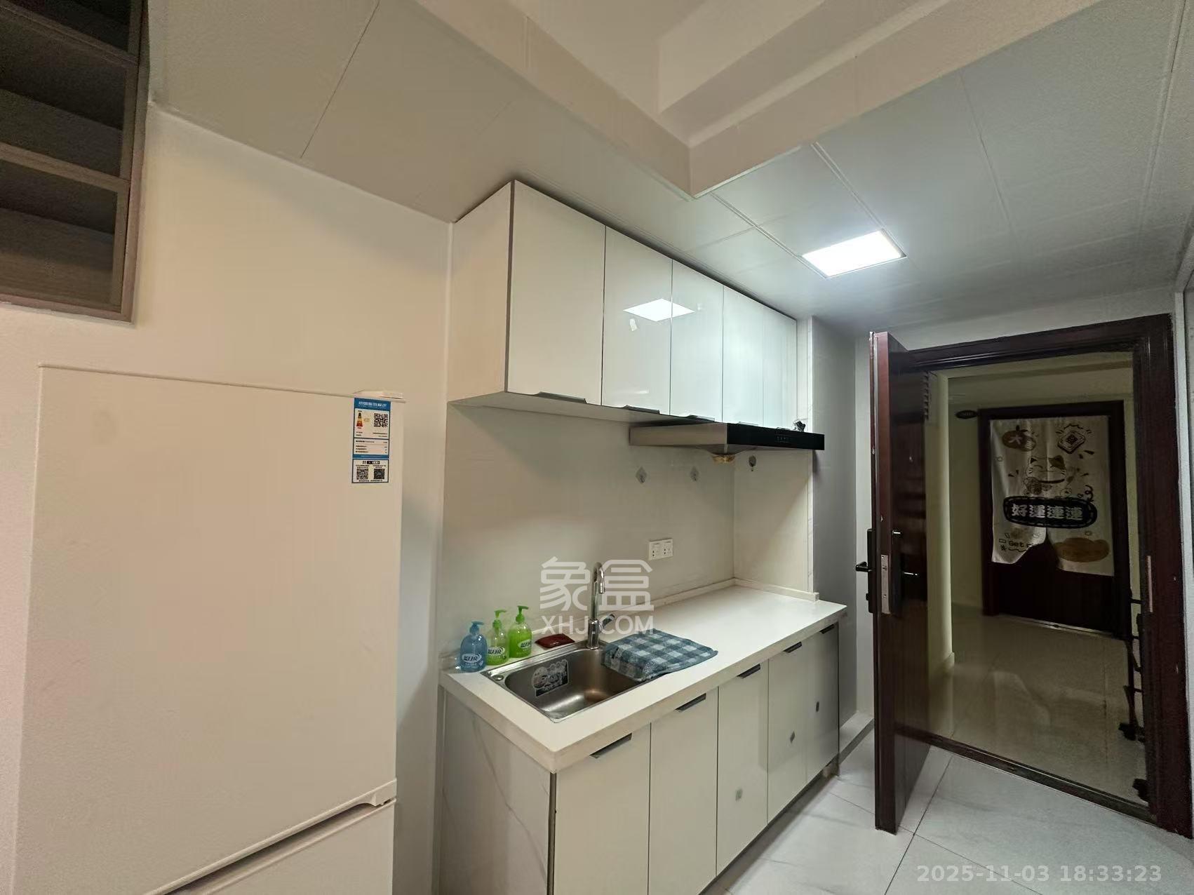 碧桂园城市之光 1室1厅1卫 2200.0元/月 碧桂园城市之光 1室1厅1卫 2200.0元/月室内图