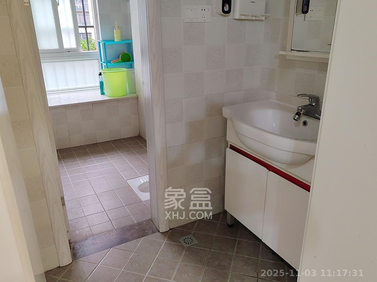 五矿紫湖香醍  4室2厅2卫    2000.0元/月室内图