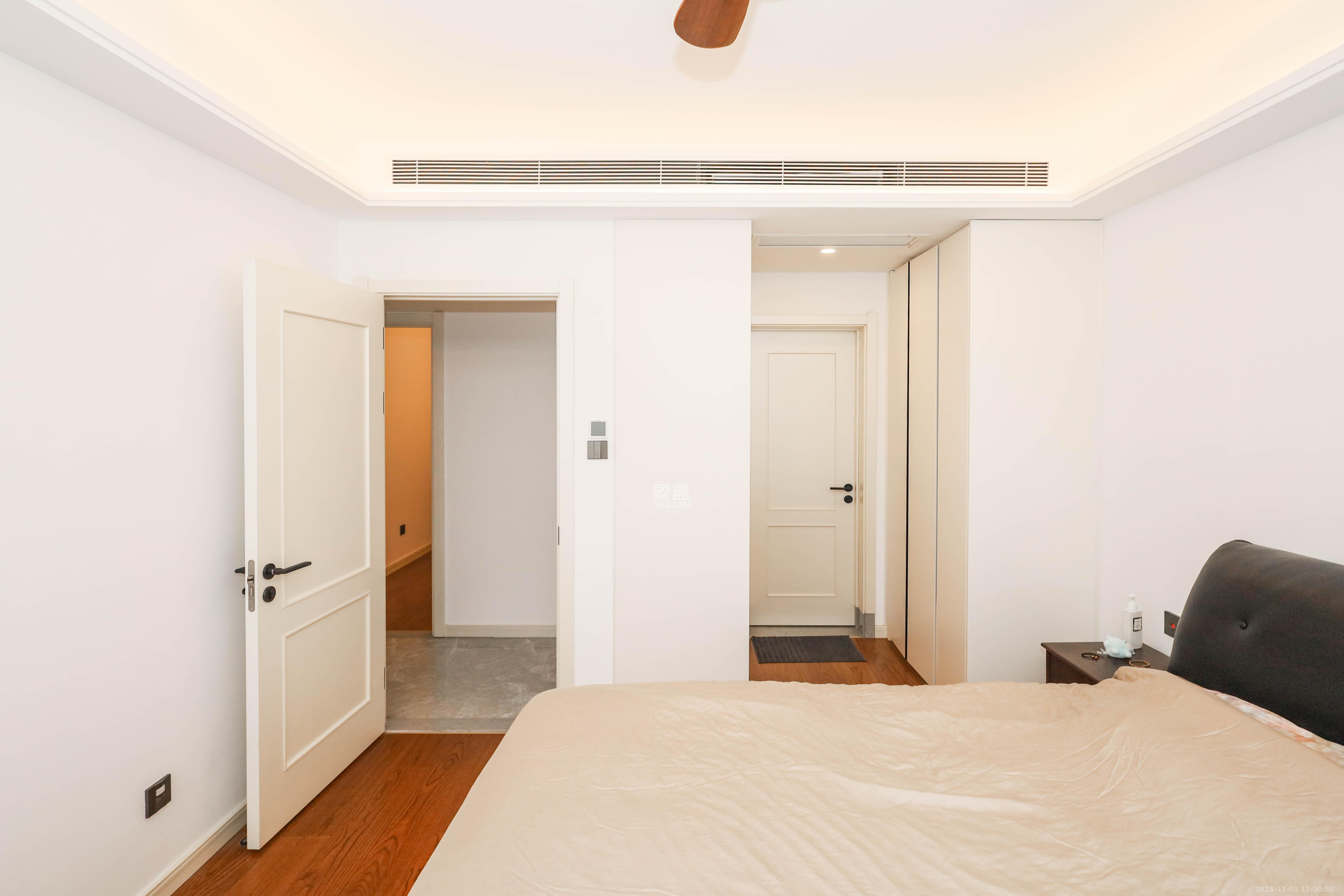 万科金色梦想C区 4室2厅2卫 168.0万 万科金色梦想C区 4室2厅2卫 168.0万卧室