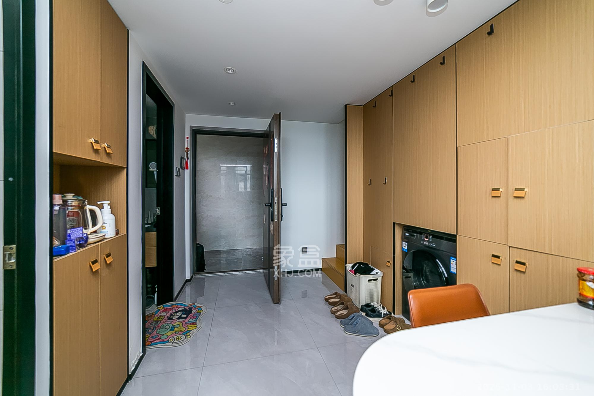 万科紫台 2室1厅1卫 54.8万 万科紫台 2室1厅1卫 54.8万客厅