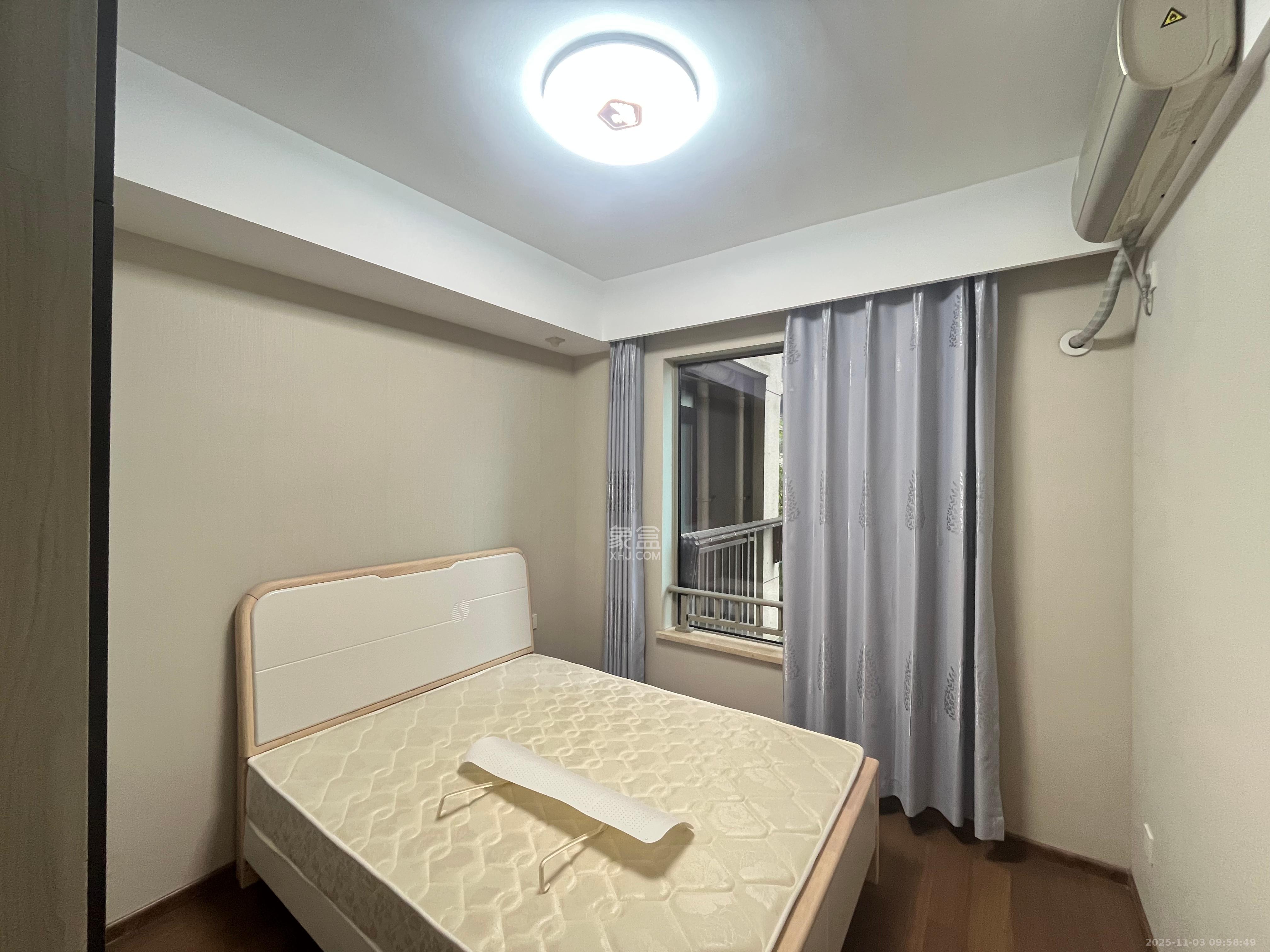 梅溪湖金茂湾 3室2厅2卫 2800.0元/月 梅溪湖金茂湾 3室2厅2卫 2800.0元/月室内图