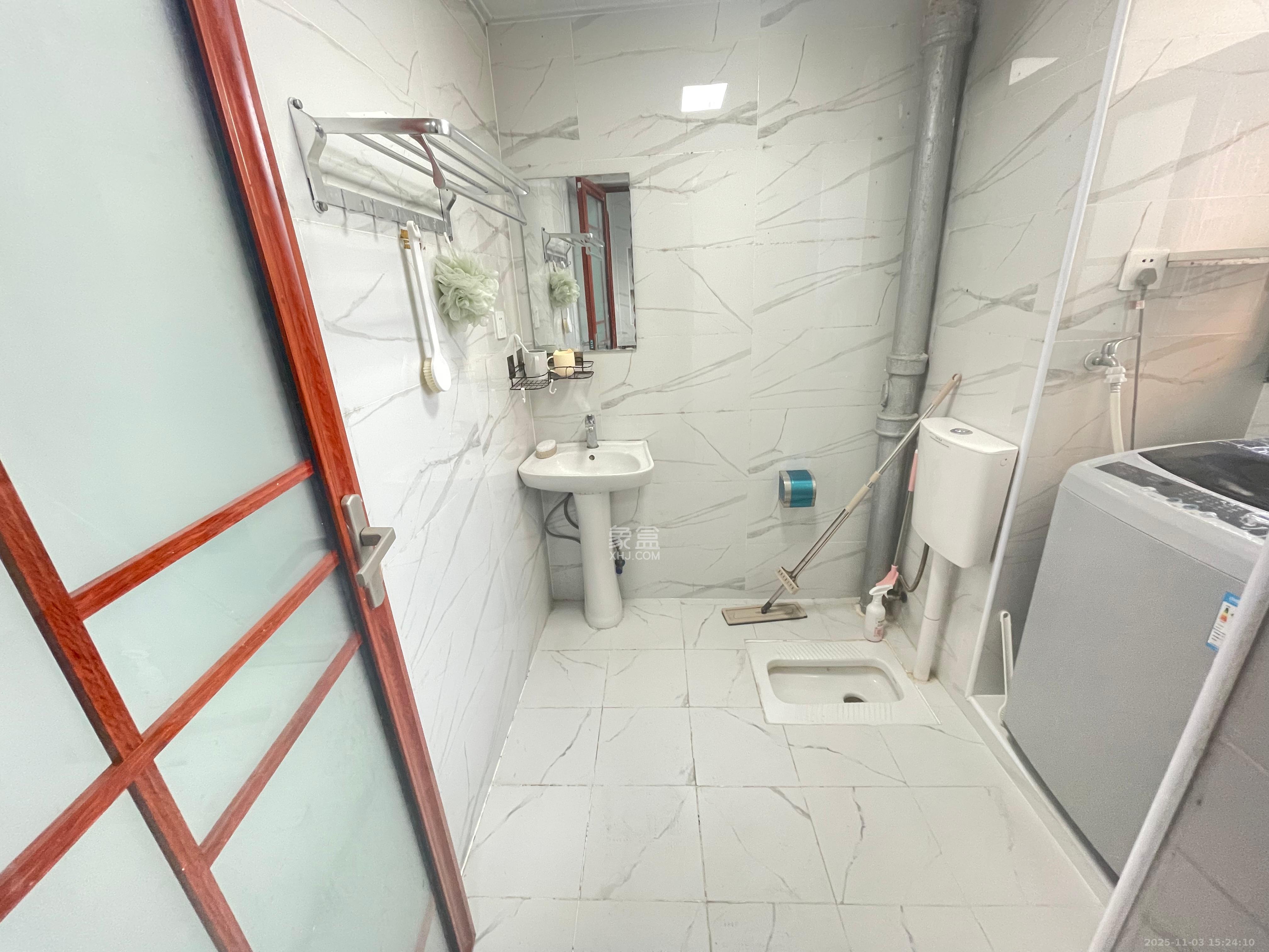 涂家冲社区(涂新小区、农商银行宿舍) 2室2厅1卫 2000.0元/月 涂家冲社区(涂新小区、农商银行宿舍) 2室2厅1卫 2000.0元/月室内图