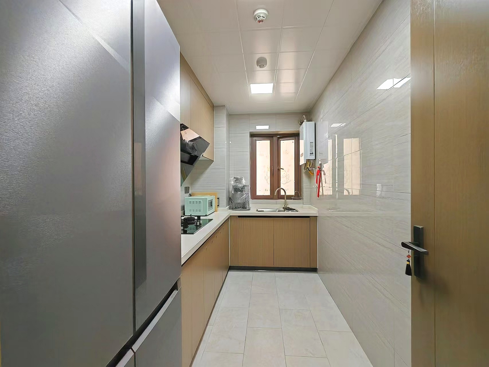 海航豪庭南苑  3室2厅1卫    6900.0元/月室内图