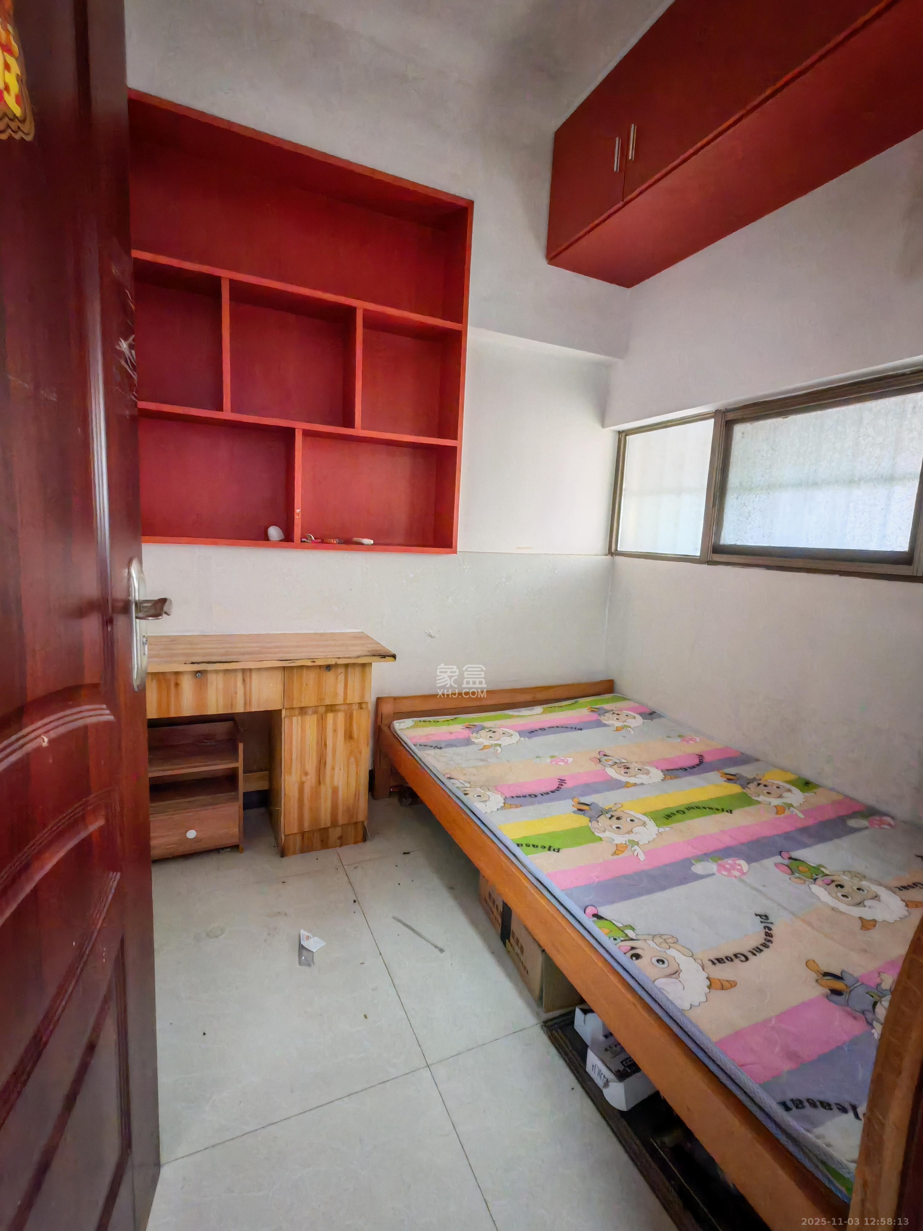 米兰春天  2室1厅1卫    1500.0元/月室内图