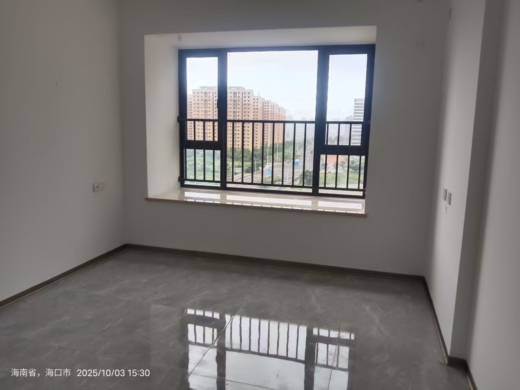 五源河公寓F区 3室2厅2卫 2600.0元/月 五源河公寓F区 3室2厅2卫 2600.0元/月室内图