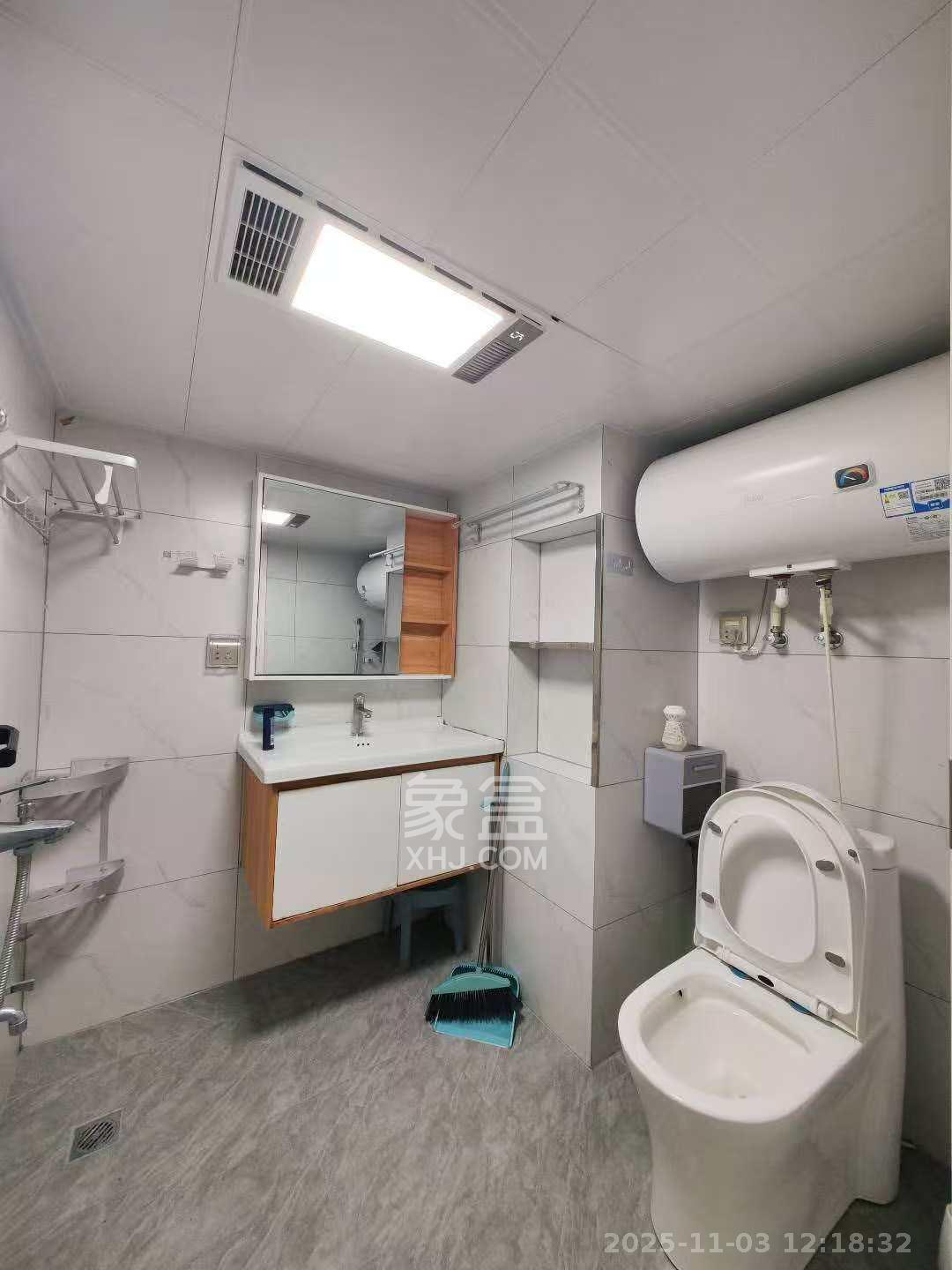 天麓轻奢国际 1室1厅1卫 1700.0元/月 天麓轻奢国际 1室1厅1卫 1700.0元/月室内图