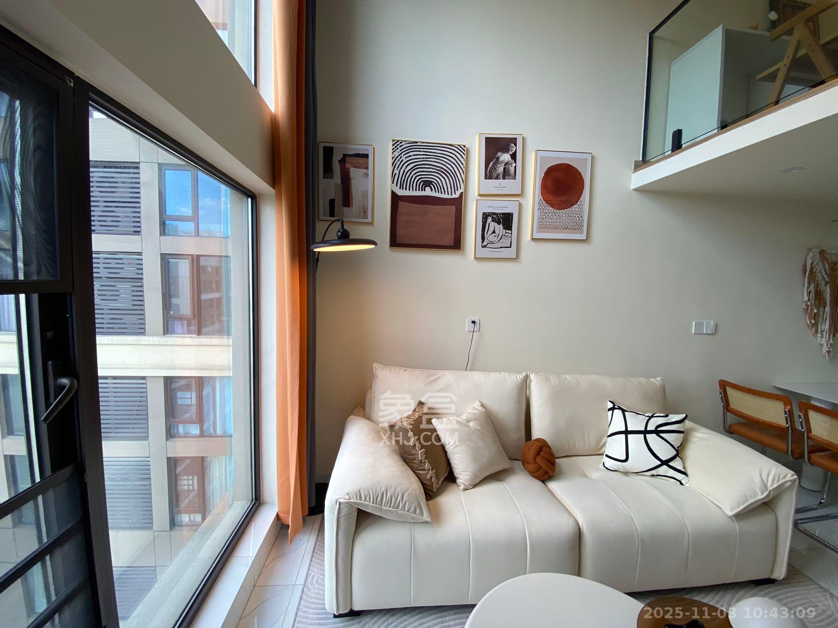 卓越江岸  1室0厅0卫    2300.0元/月室内图