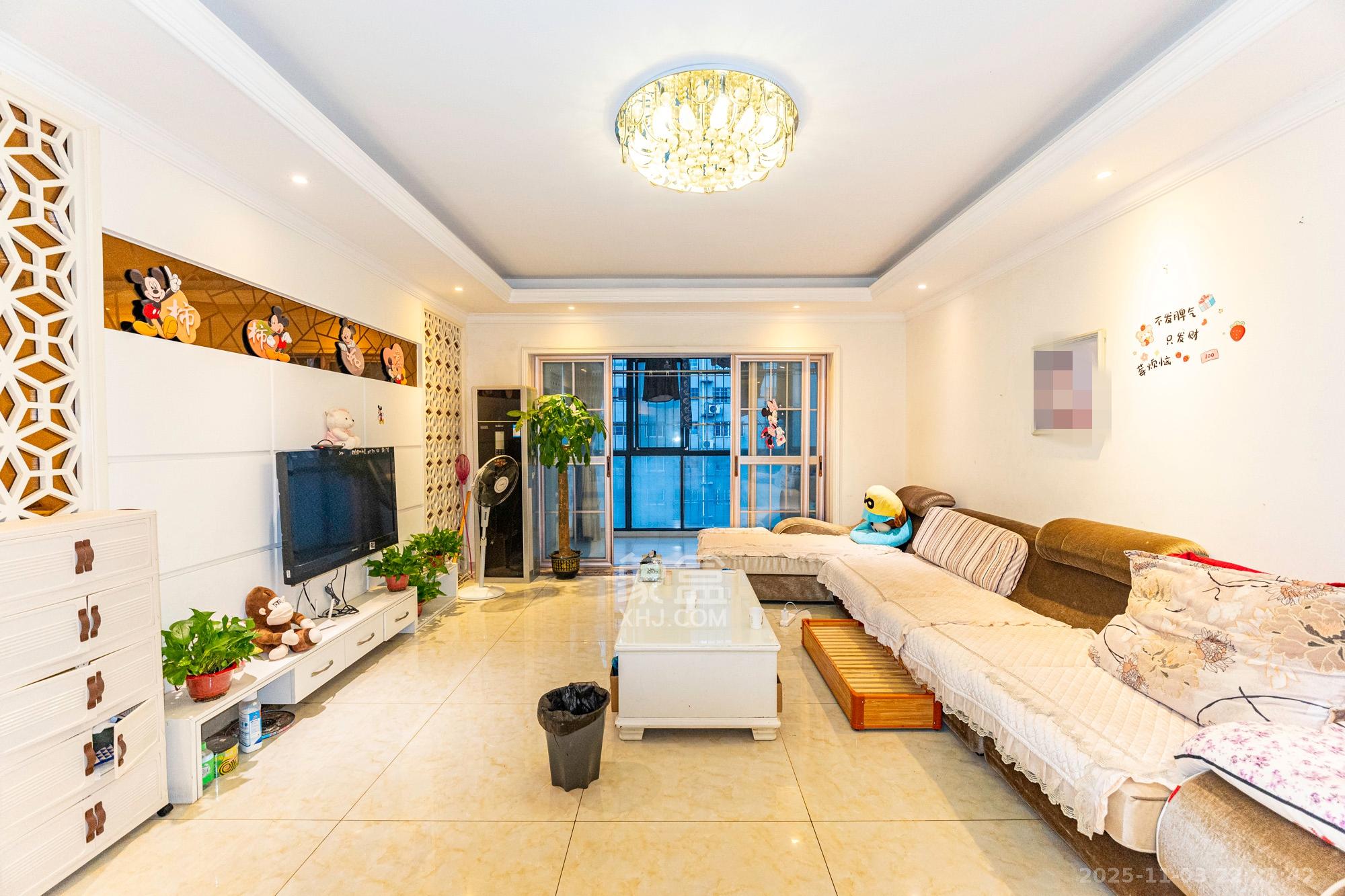 佳美星城  3室2厅1卫    65.8万