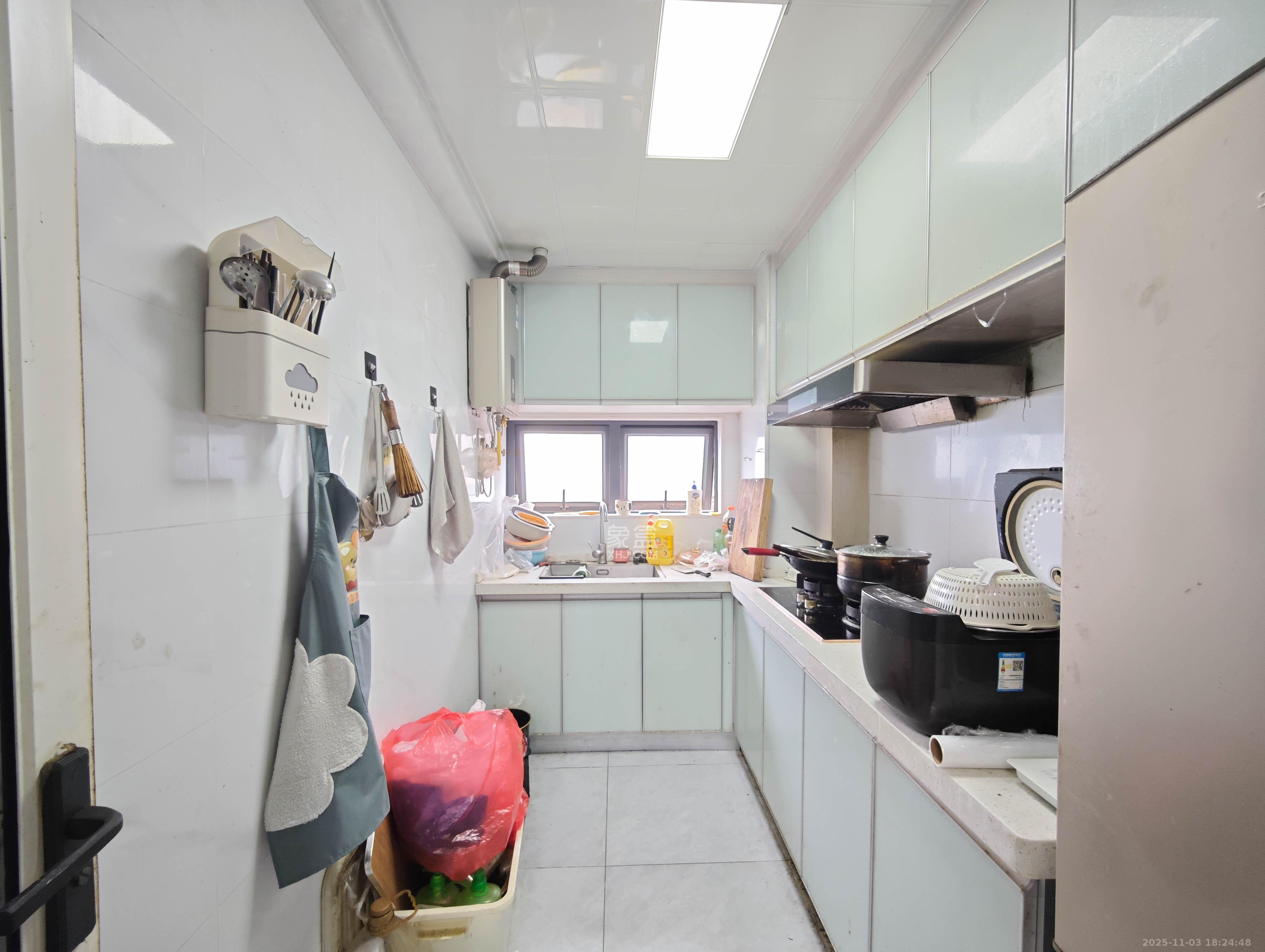 保利城（中航城国际社区、郡原美村）  3室2厅2卫    82.0万其他