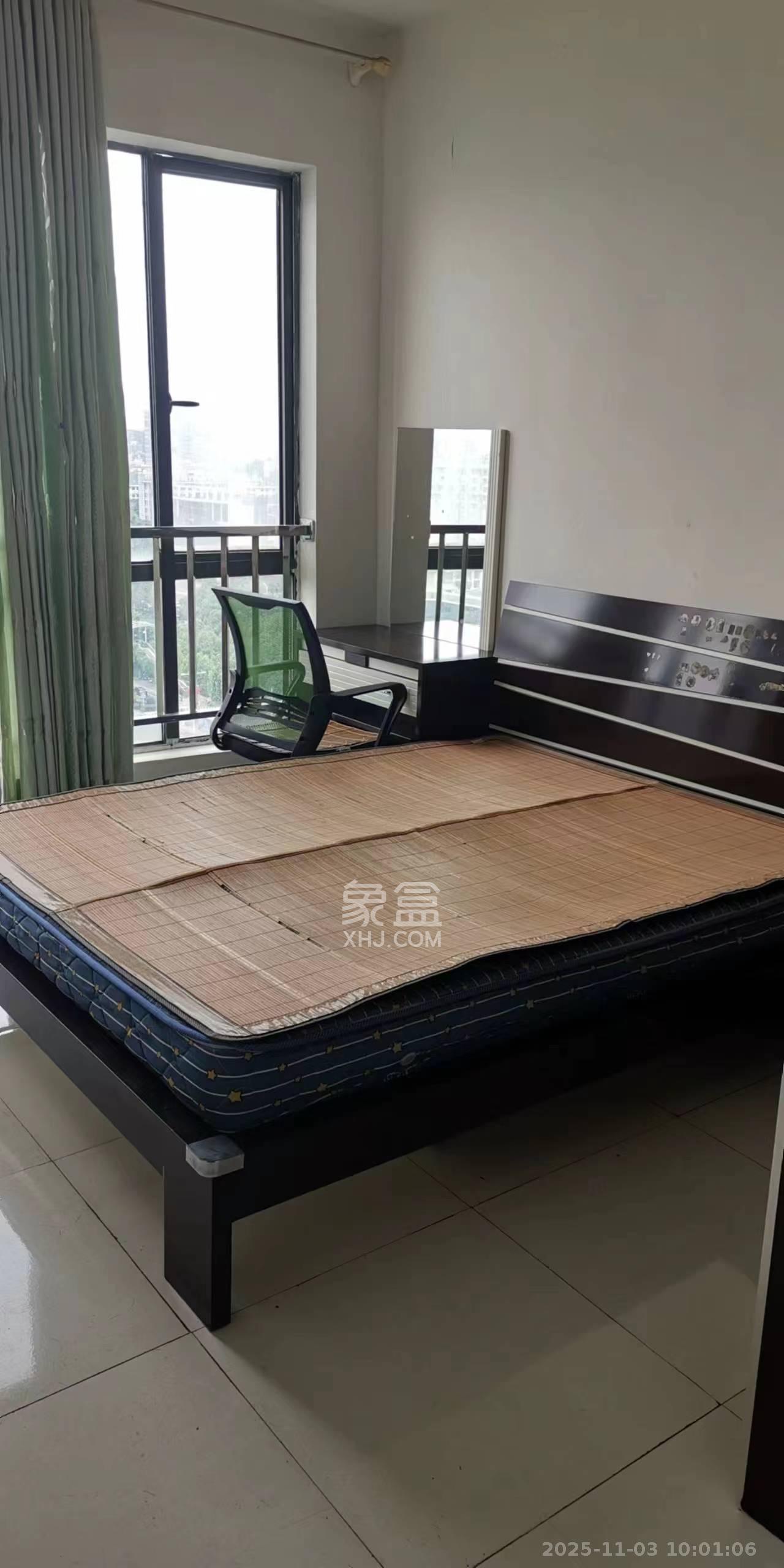 和庄  1室1厅1卫    1500.0元/月室内图