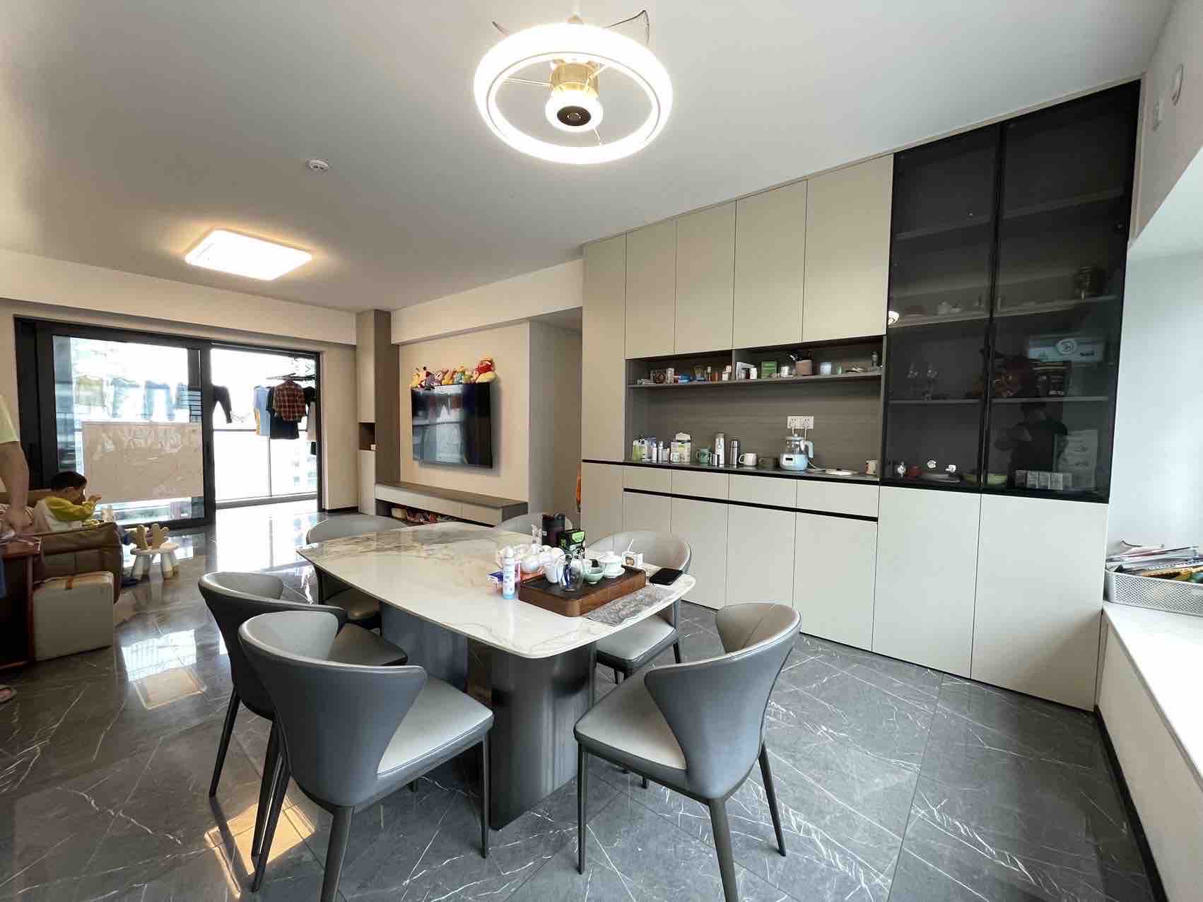 中海汇德里  1室0厅0卫    330.0万客厅