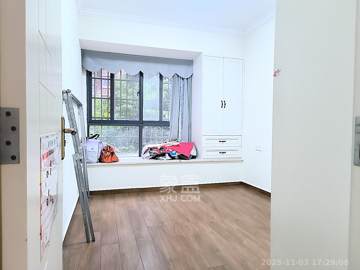 五矿格澜郡 3室2厅2卫 1900.0元/月 五矿格澜郡 3室2厅2卫 1900.0元/月室内图