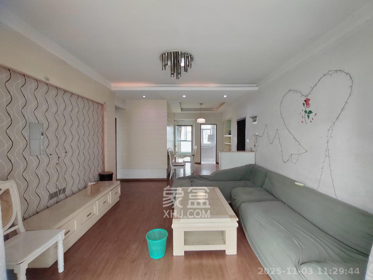 望兴景园一期 3室2厅1卫 2200.0元/月 望兴景园一期 3室2厅1卫 2200.0元/月室内图