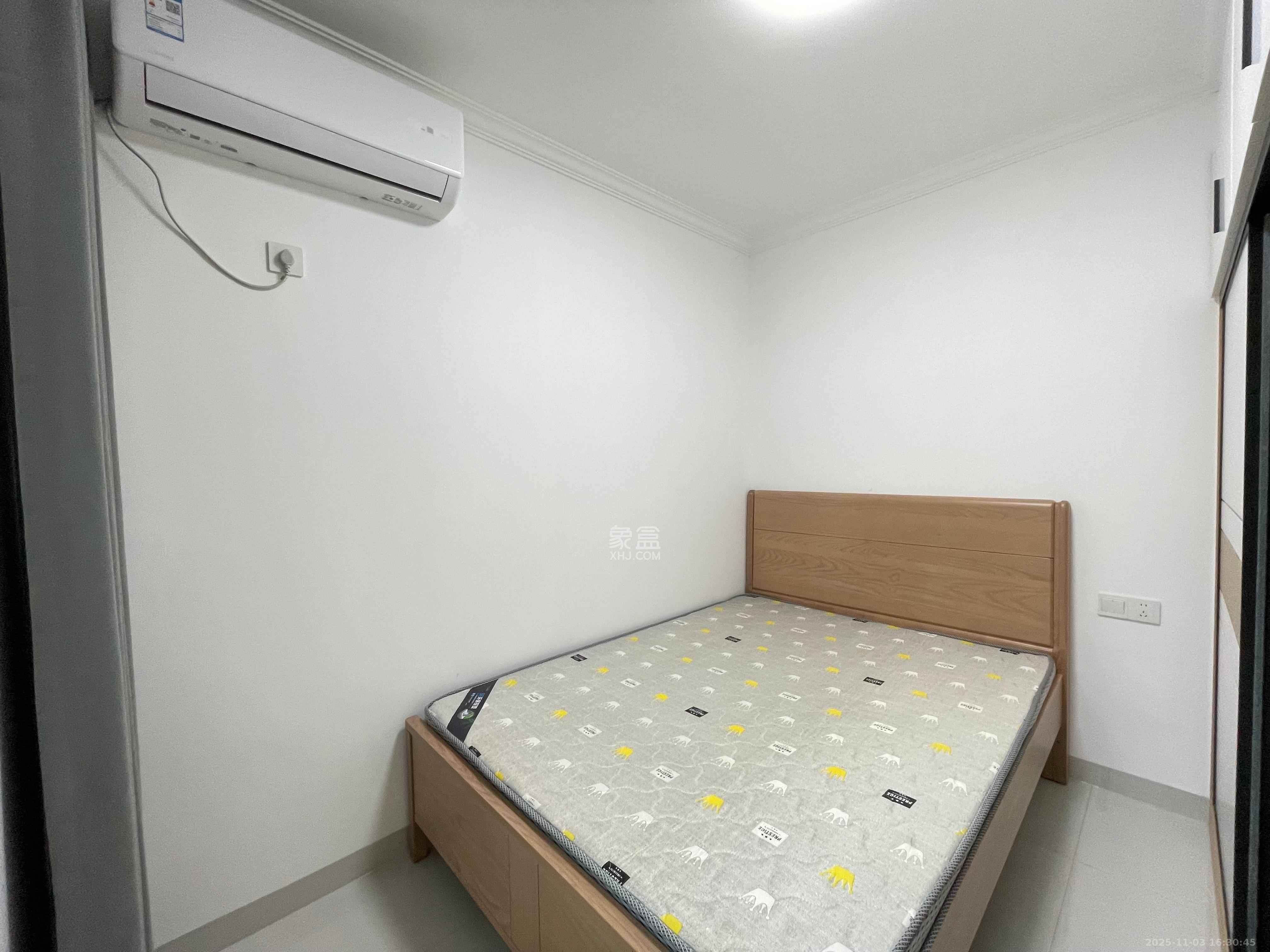 旭日嘉苑  2室2厅1卫    2400.0元/月 旭日嘉苑  2室2厅1卫    2400.0元/月室内图