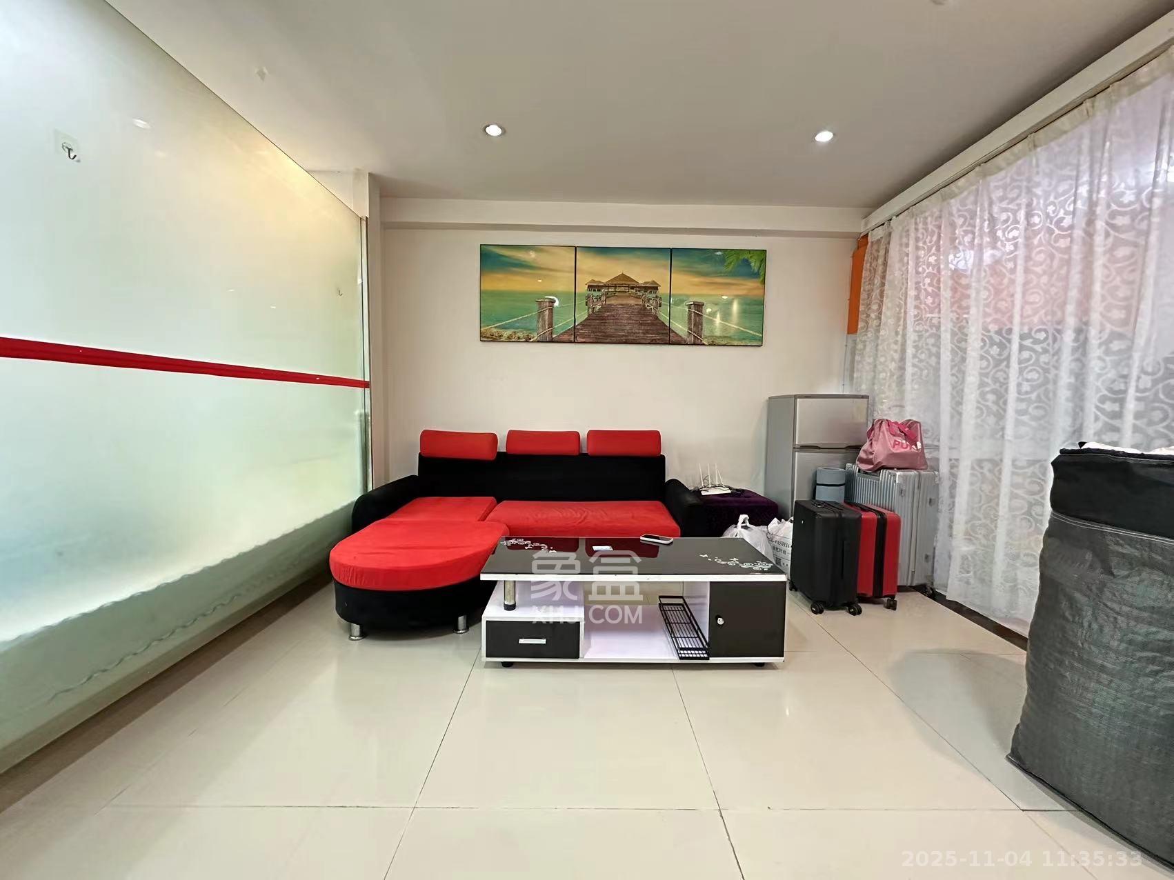 上城星座 1室1厅1卫 1500.0元/月 上城星座 1室1厅1卫 1500.0元/月室内图