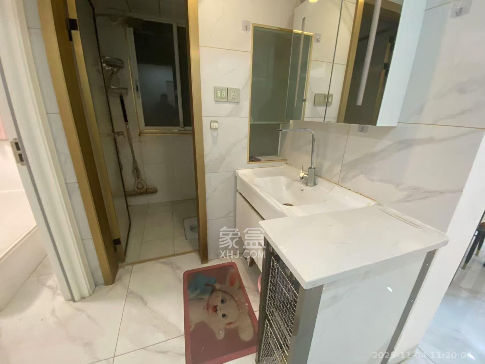 阳光城檀悦  2室1厅1卫    4200.0元/月室内图