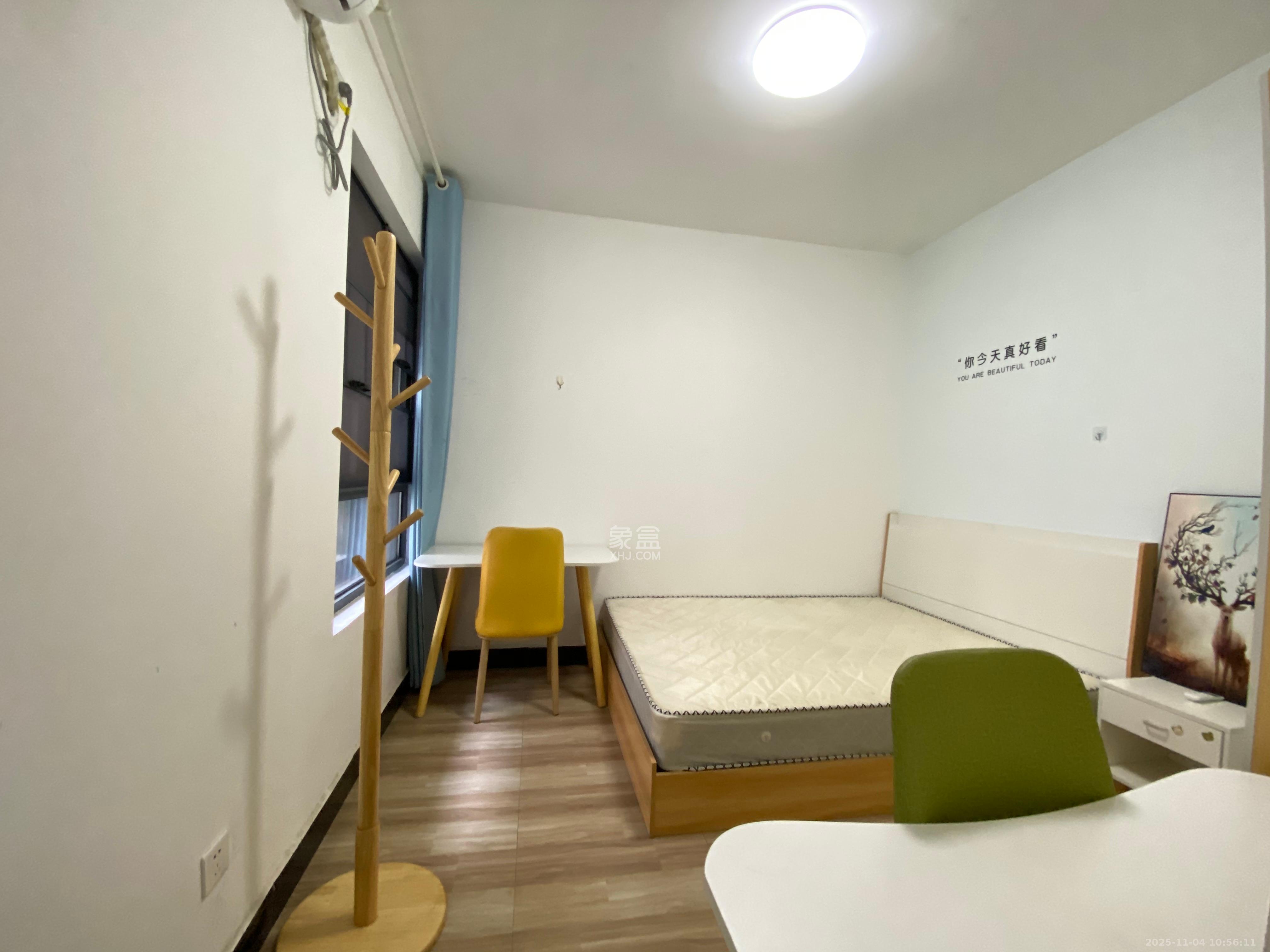 建发中央公园(建发美地) 3室2厅1卫 3500.0元/月 建发中央公园(建发美地) 3室2厅1卫 3500.0元/月室内图