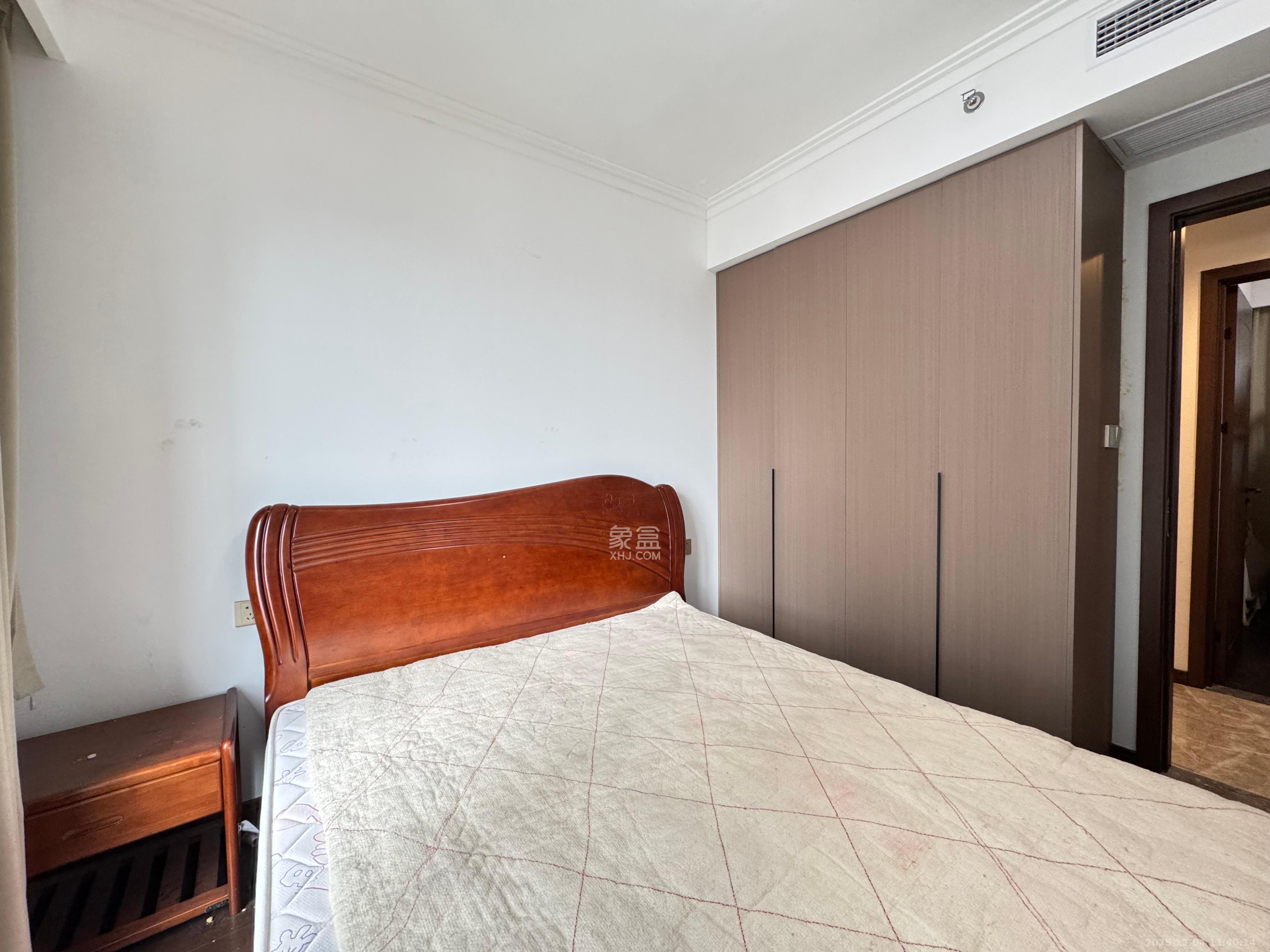 绿地长沙城际空间站（柏仕佳苑）  3室2厅1卫    3300.0元/月室内图