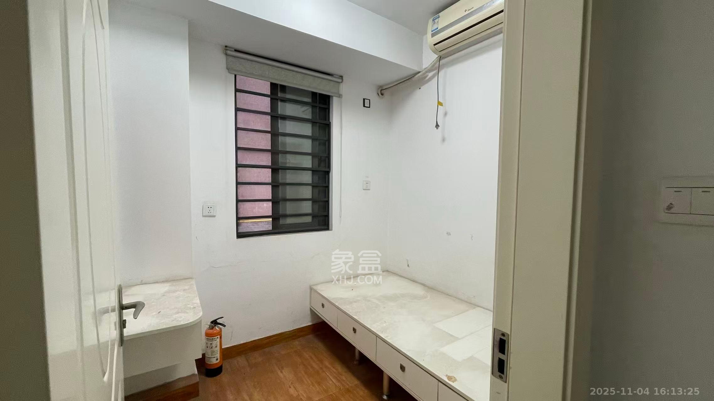 香雨一品 3室2厅1卫 1900.0元/月 香雨一品 3室2厅1卫 1900.0元/月室内图