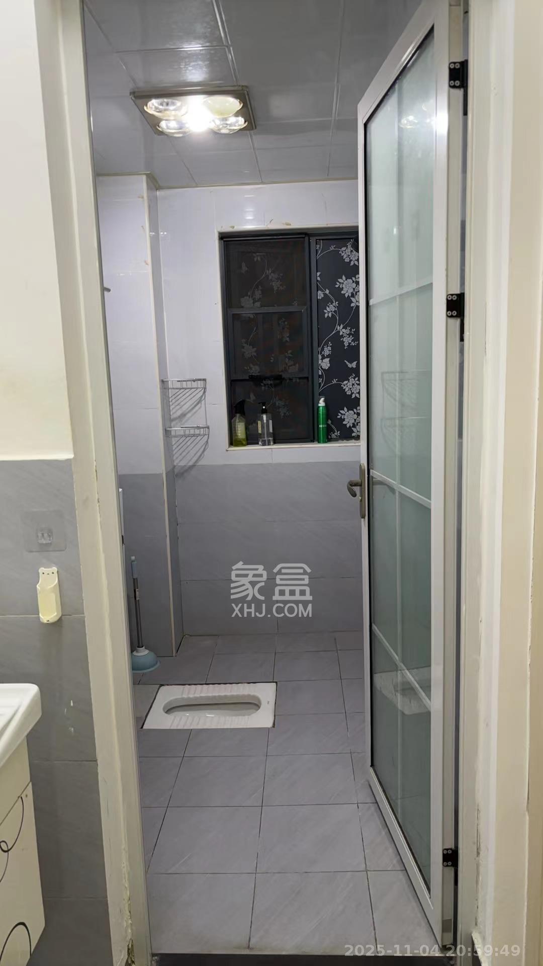 荣盛花语书苑 3室2厅1卫 2800.0元/月 荣盛花语书苑 3室2厅1卫 2800.0元/月室内图