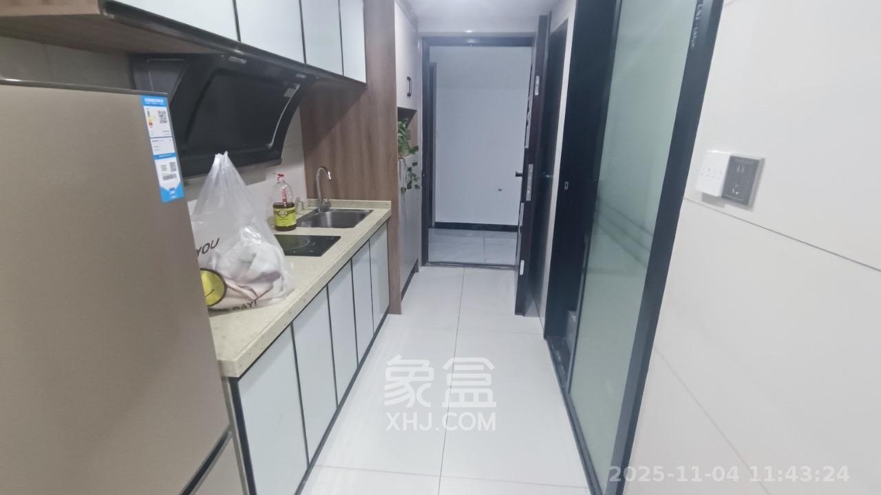 新长海D1站 1室1厅1卫 1400.0元/月 新长海D1站 1室1厅1卫 1400.0元/月室内图