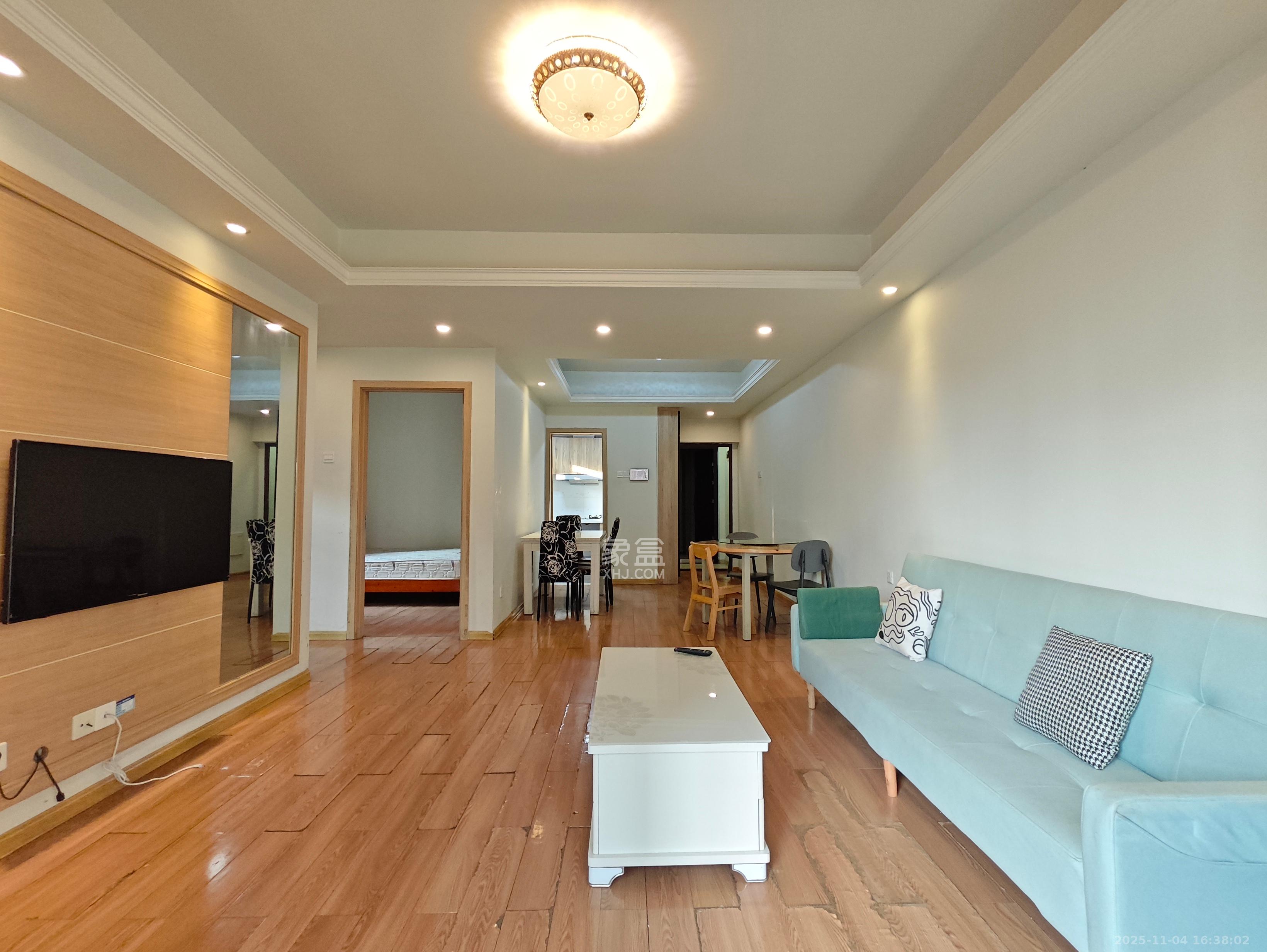 江山帝景哈佛 2室2厅1卫 1600.0元/月 江山帝景哈佛 2室2厅1卫 1600.0元/月室内图