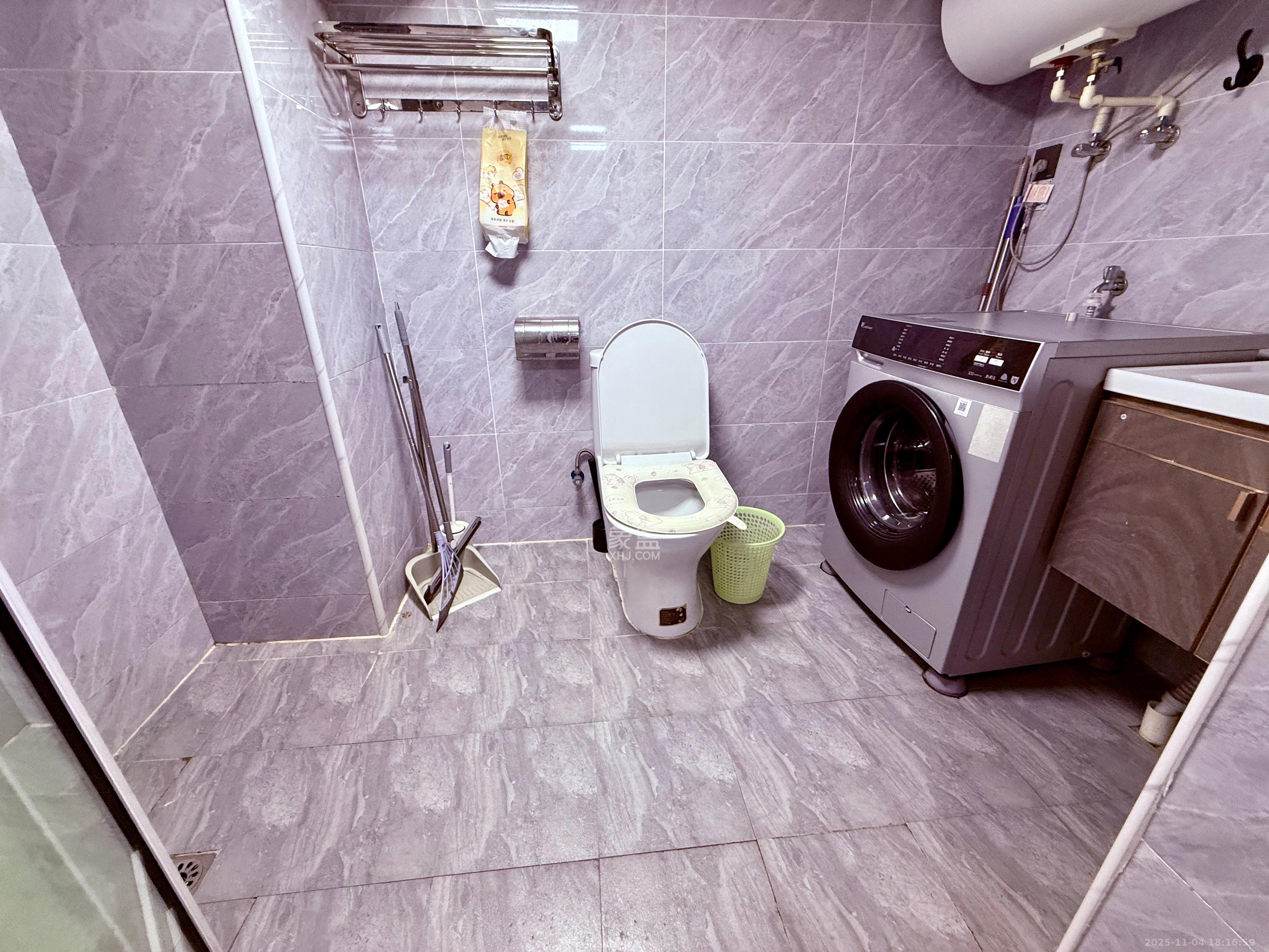 藏珑湖上公馆 2室1厅1卫 2800.0元/月 藏珑湖上公馆 2室1厅1卫 2800.0元/月室内图