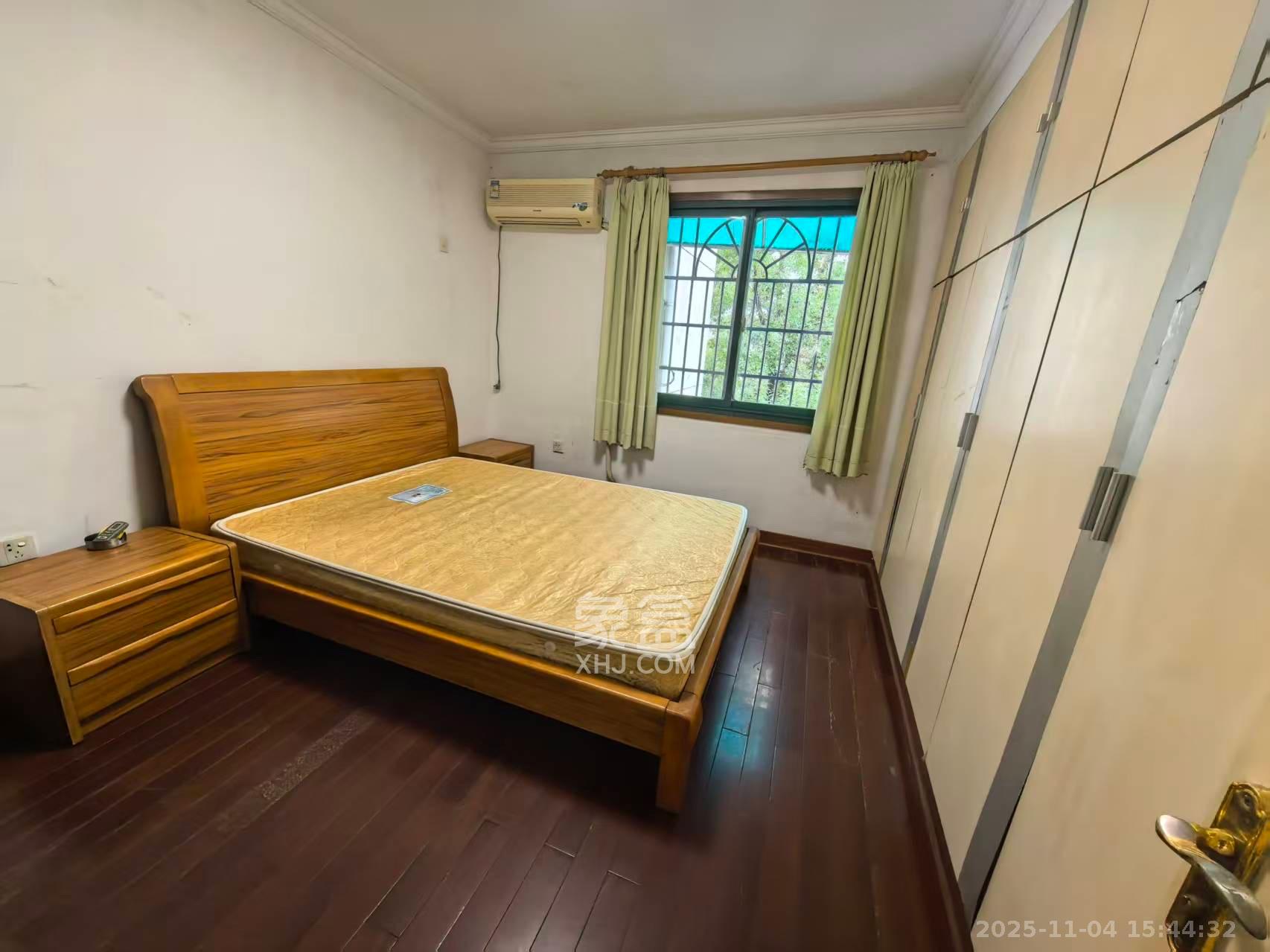 南明苑西区 4室2厅2卫 2100.0元/月 南明苑西区 4室2厅2卫 2100.0元/月室内图