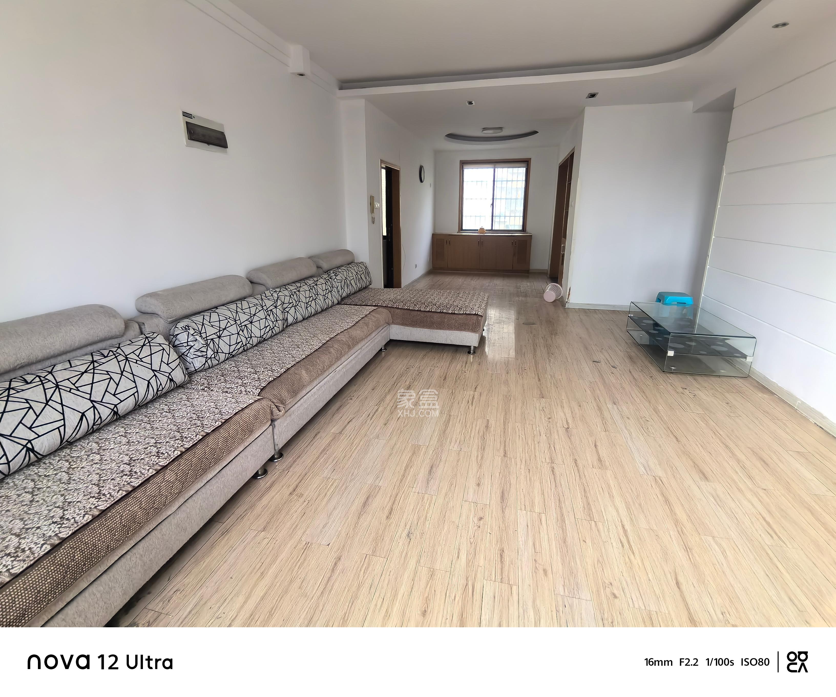 湘核佳苑 3室2厅1卫 2000.0元/月 湘核佳苑 3室2厅1卫 2000.0元/月室内图