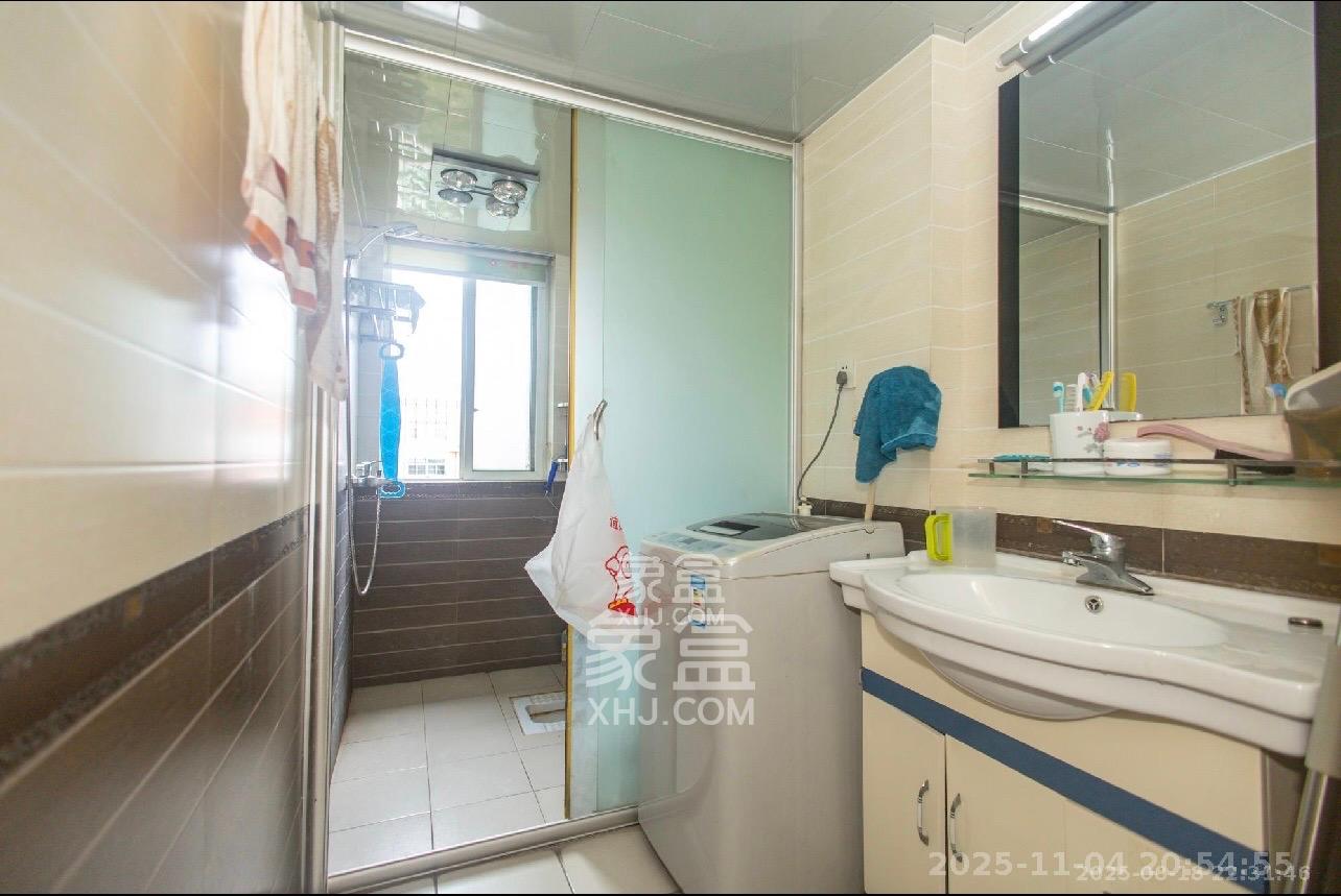 筑梦园  3室2厅2卫    2400.0元/月室内图