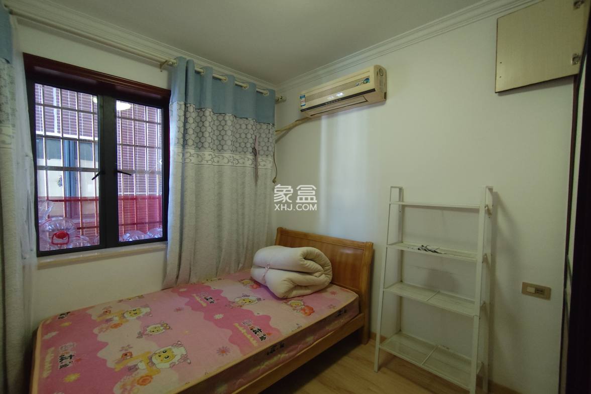 南门口安置小区一期 1室0厅0卫 2400.0元/月 南门口安置小区一期 1室0厅0卫 2400.0元/月室内图