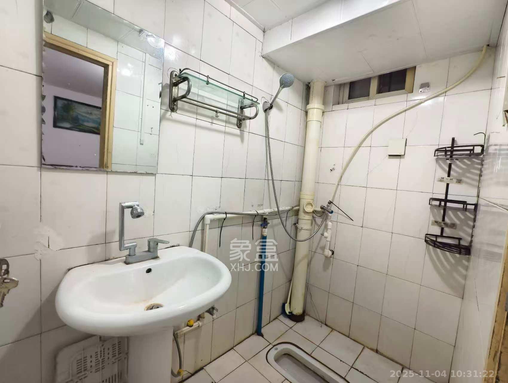 德政园 2室2厅1卫 1600.0元/月 德政园 2室2厅1卫 1600.0元/月室内图