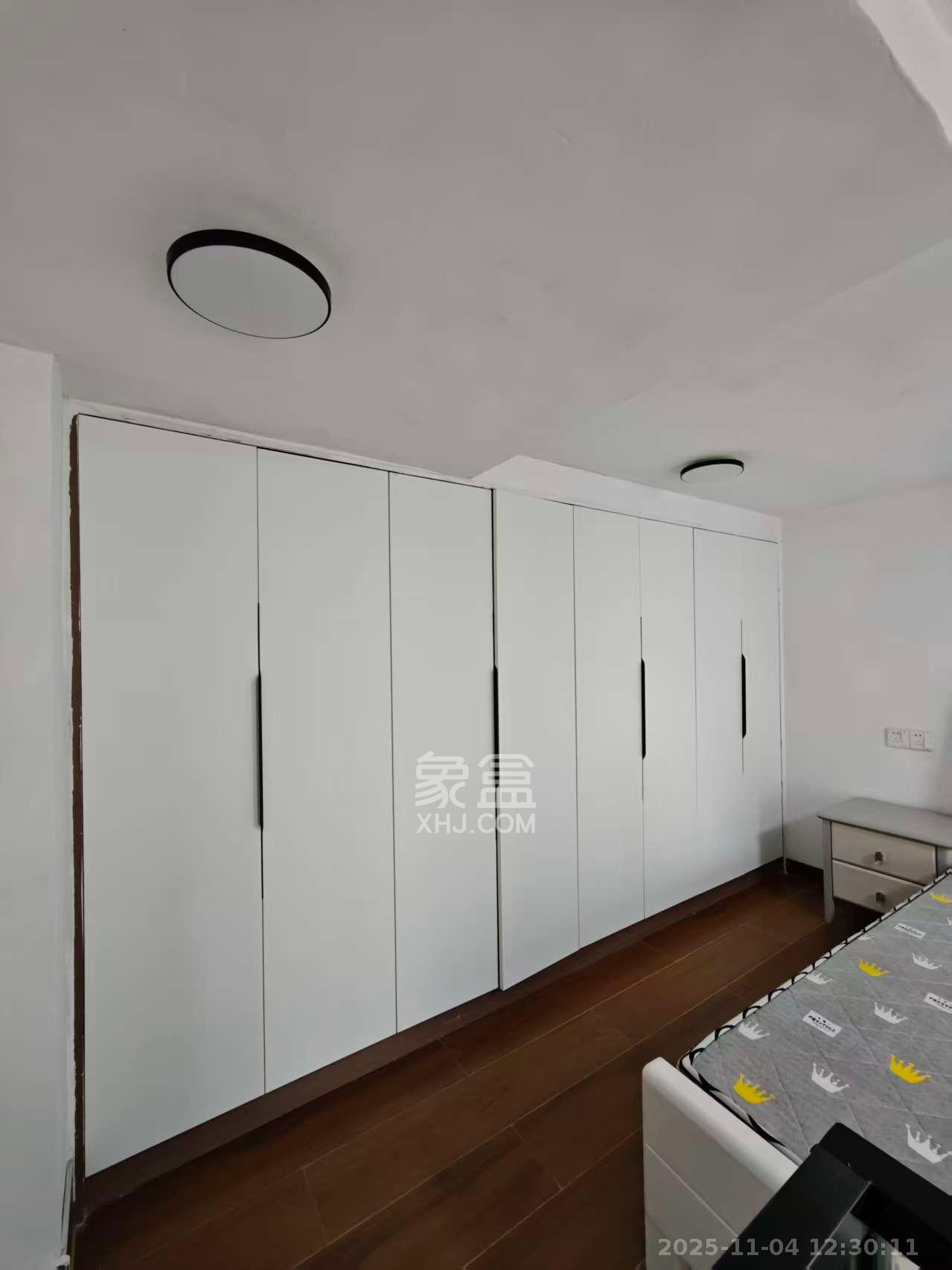 万科金色梦想B区 1室0厅0卫 1700.0元/月 万科金色梦想B区 1室0厅0卫 1700.0元/月室内图