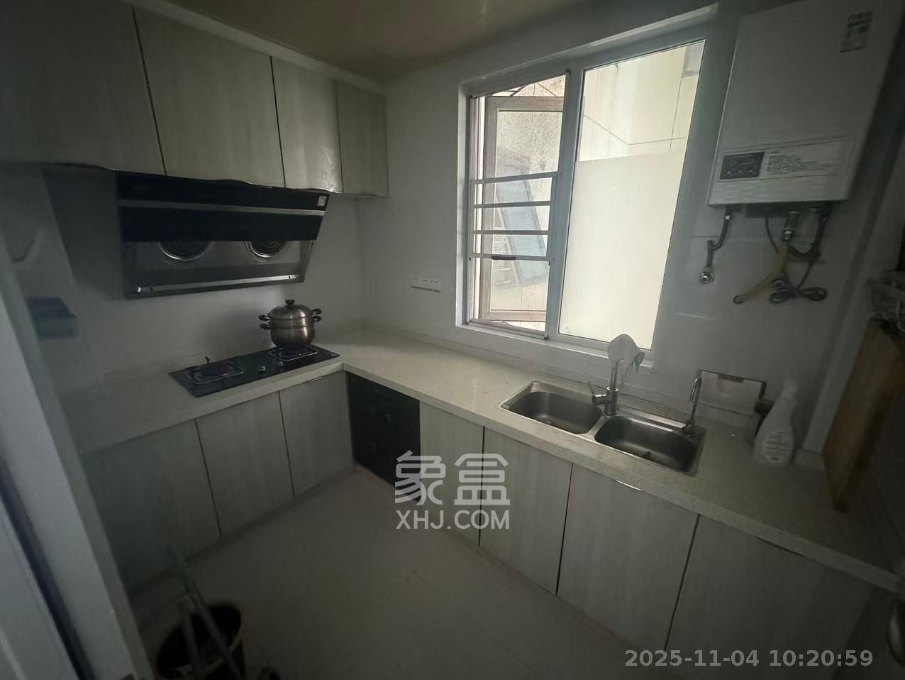 绿地之窗 2室1厅1卫 2000.0元/月 绿地之窗 2室1厅1卫 2000.0元/月室内图