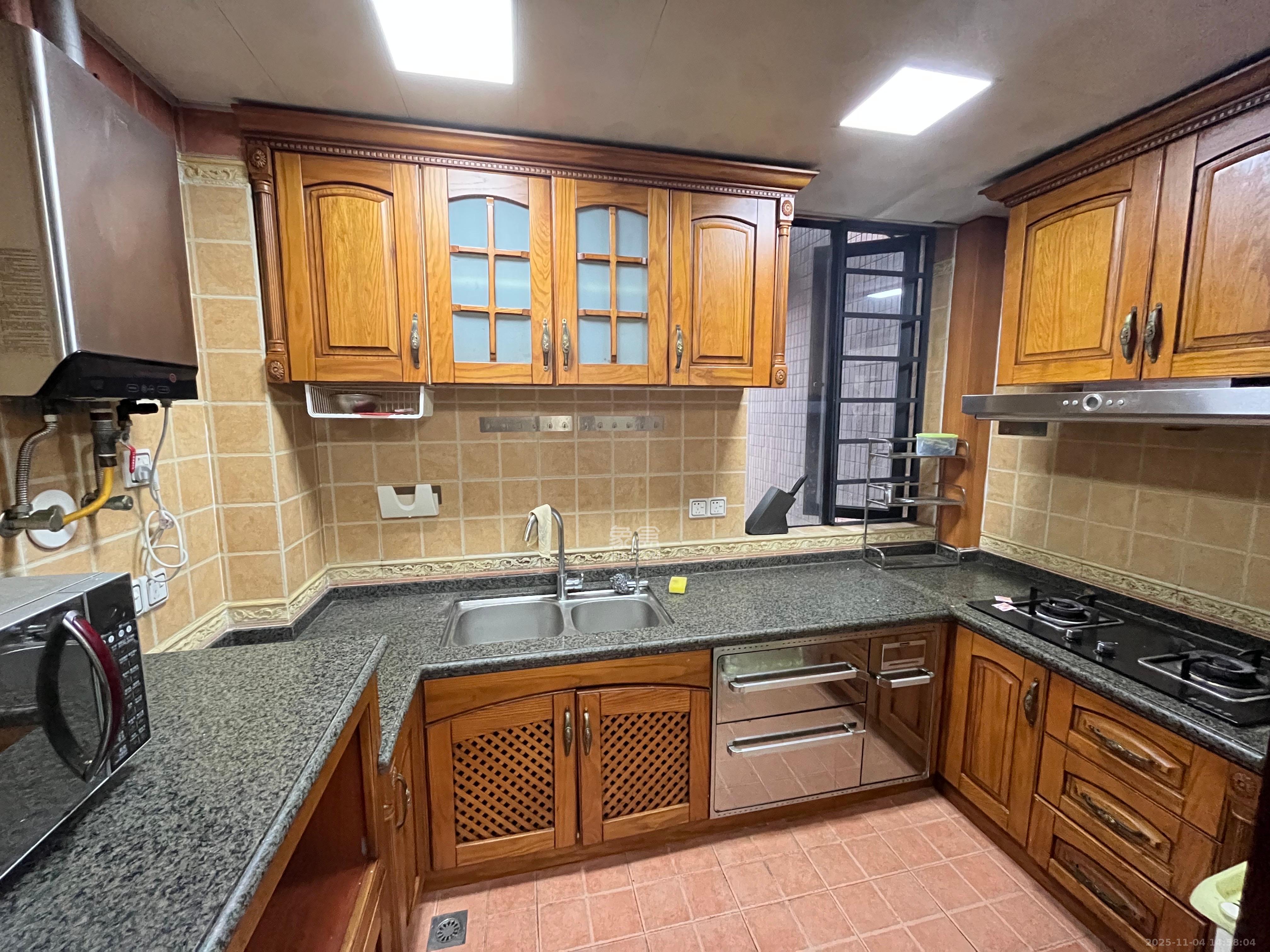 永祺西京 3室2厅2卫 4500.0元/月 永祺西京 3室2厅2卫 4500.0元/月室内图