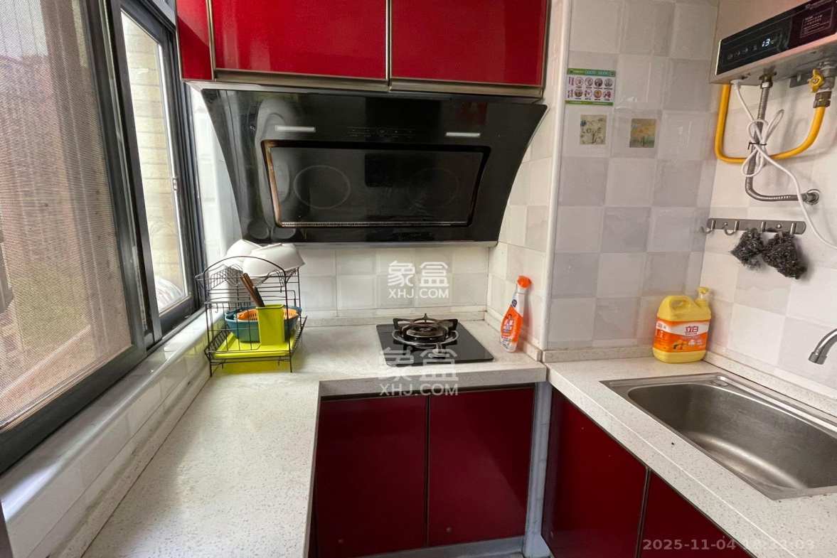 中南红领邦(红星嘉和苑) 1室1厅1卫 1400.0元/月 中南红领邦(红星嘉和苑) 1室1厅1卫 1400.0元/月室内图