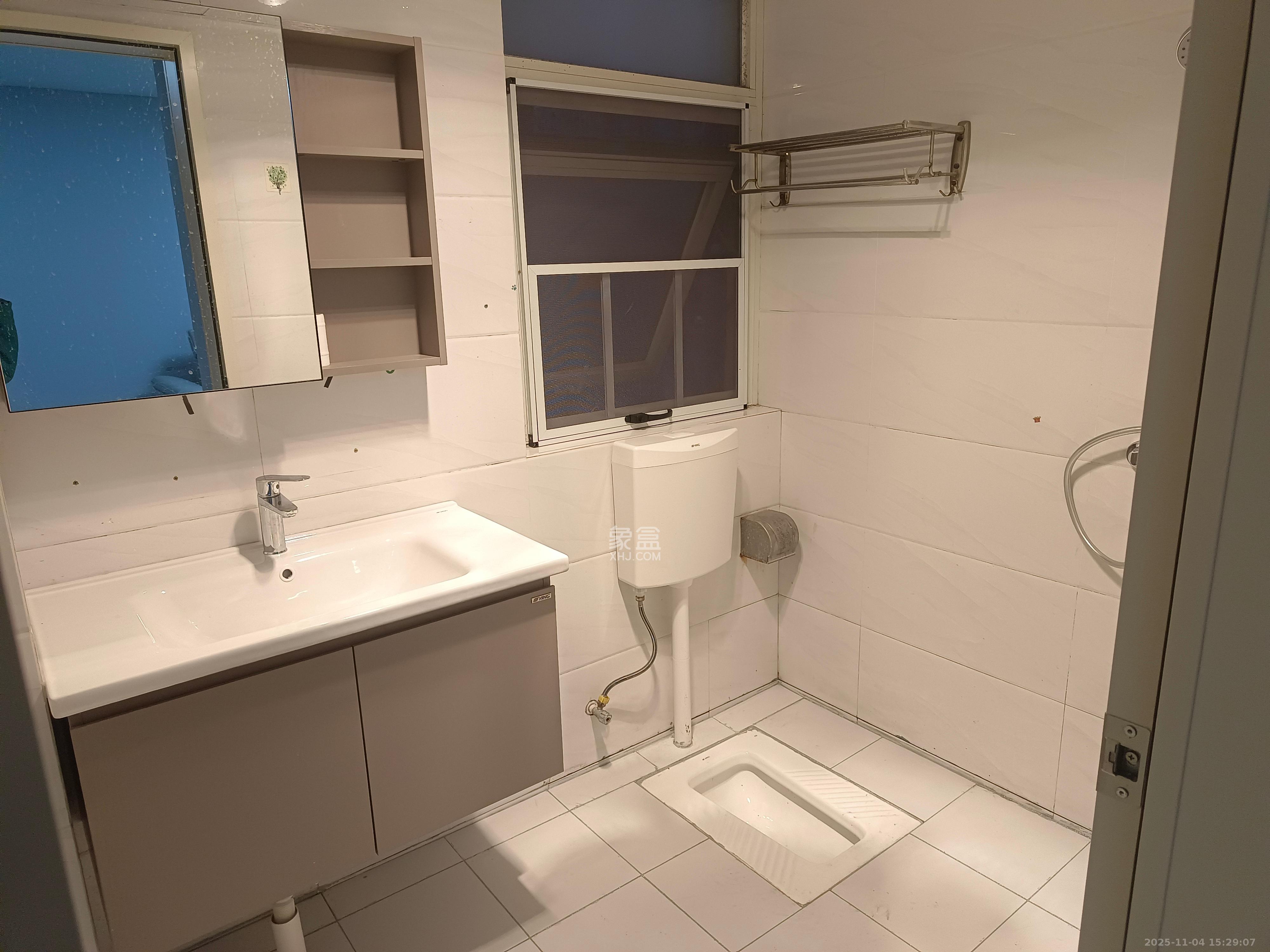 北辰三角洲E5区  2室1厅1卫    3200.0元/月室内图