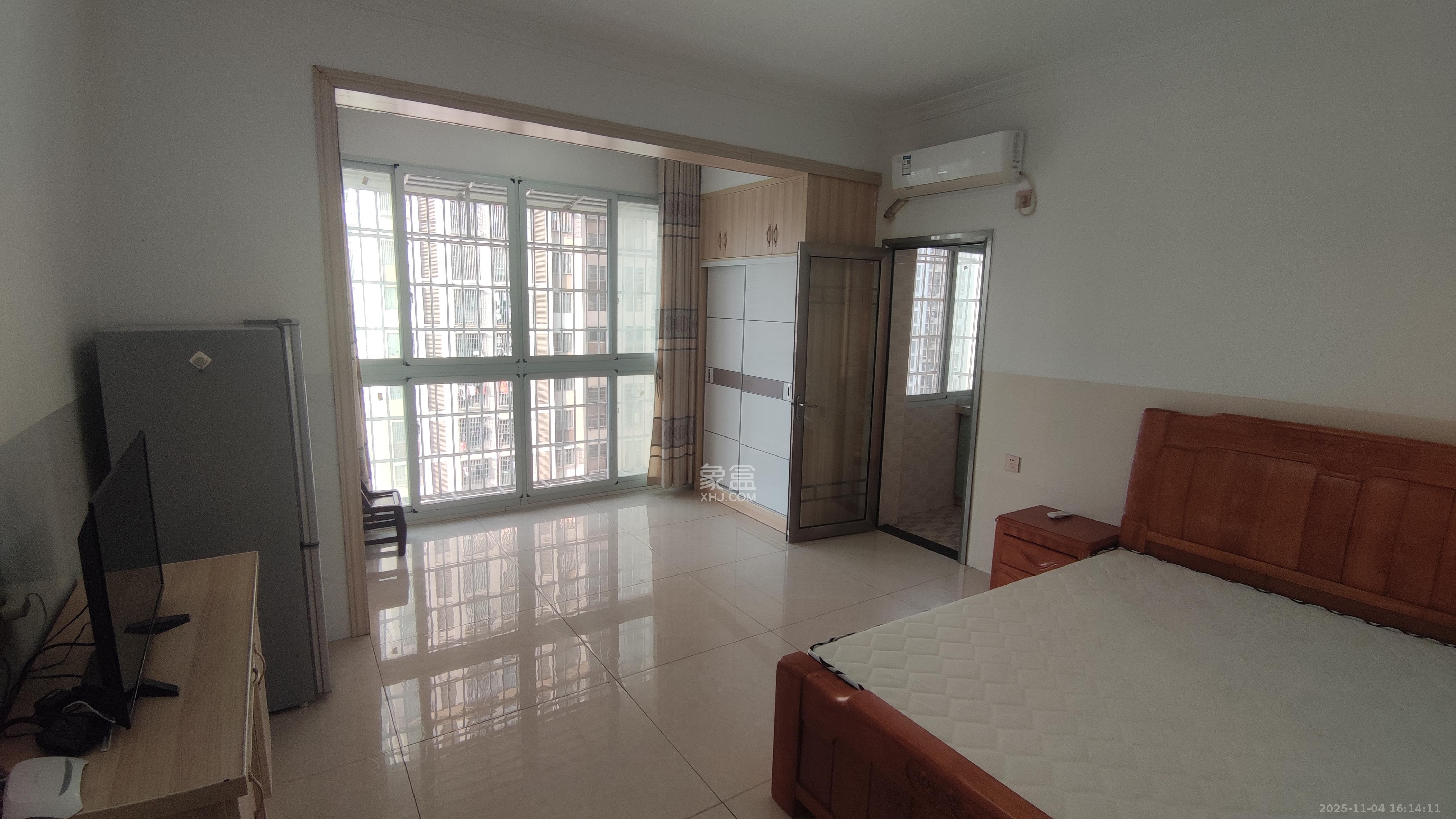 嘉顺苑  1室0厅1卫    1300.0元/月室内图