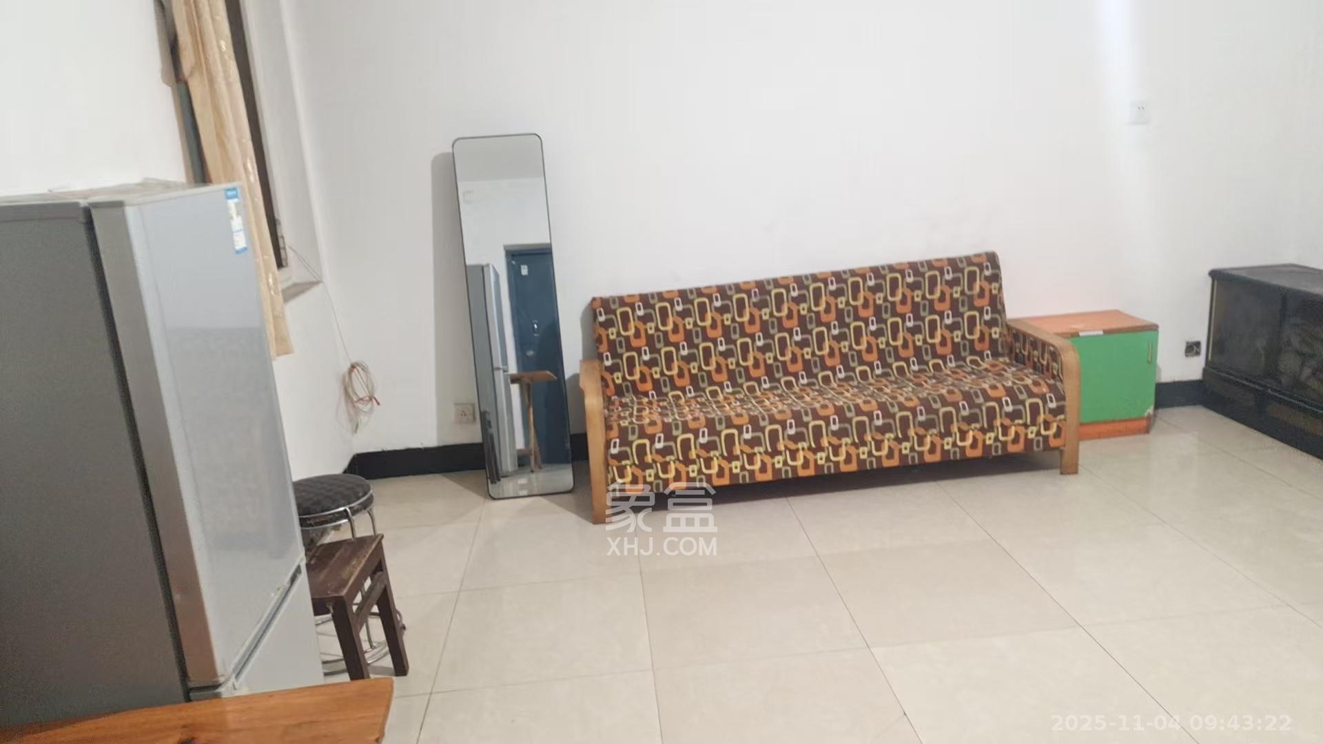 德政园  2室1厅1卫    1500.0元/月