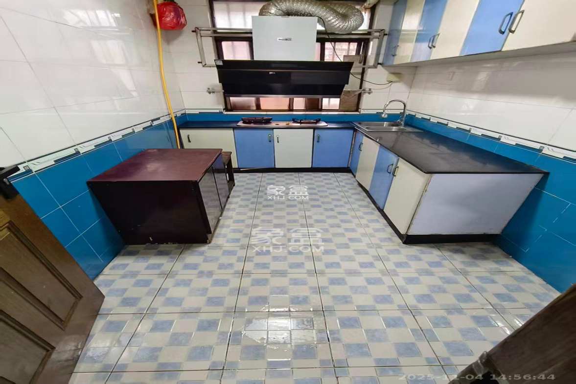 长鑫美树园 2室2厅1卫 1800.0元/月 长鑫美树园 2室2厅1卫 1800.0元/月室内图