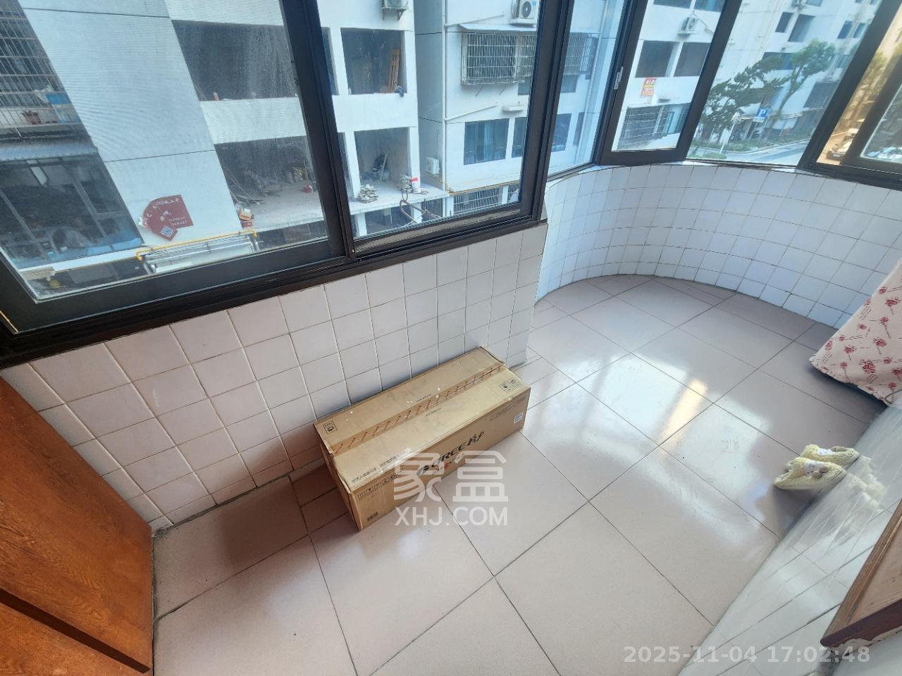 杏林小区  3室2厅1卫    2000.0元/月室内图