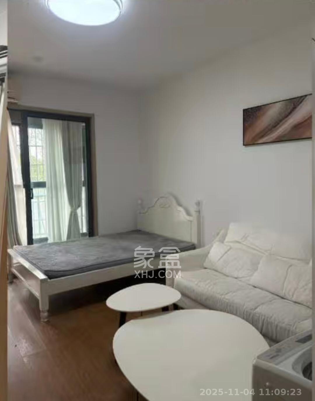 花漾年华（桂花园）  1室1厅1卫    1200.0元/月