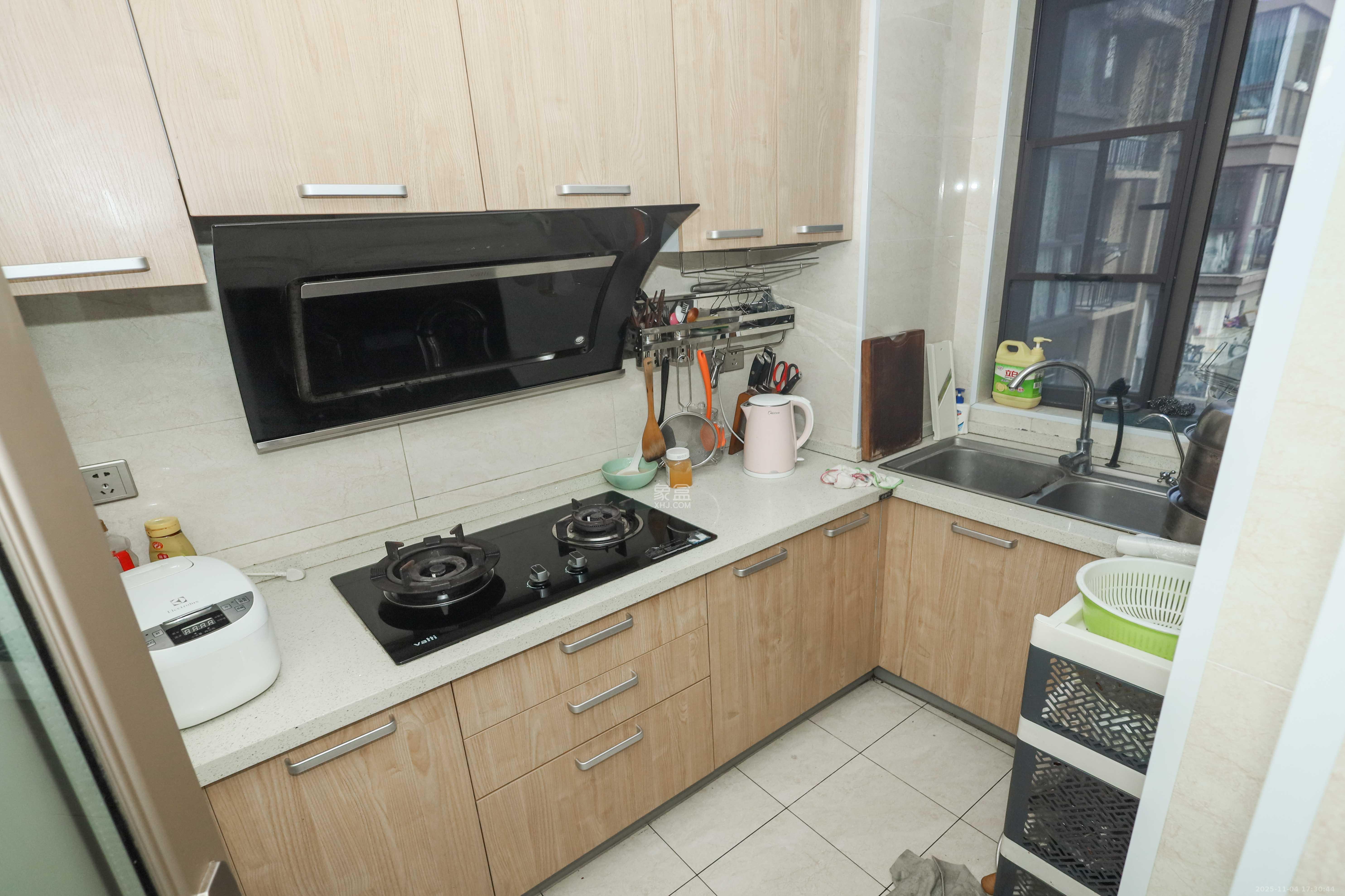梅溪湖合能璞丽 3室2厅1卫 98.0万 梅溪湖合能璞丽 3室2厅1卫 98.0万厨房