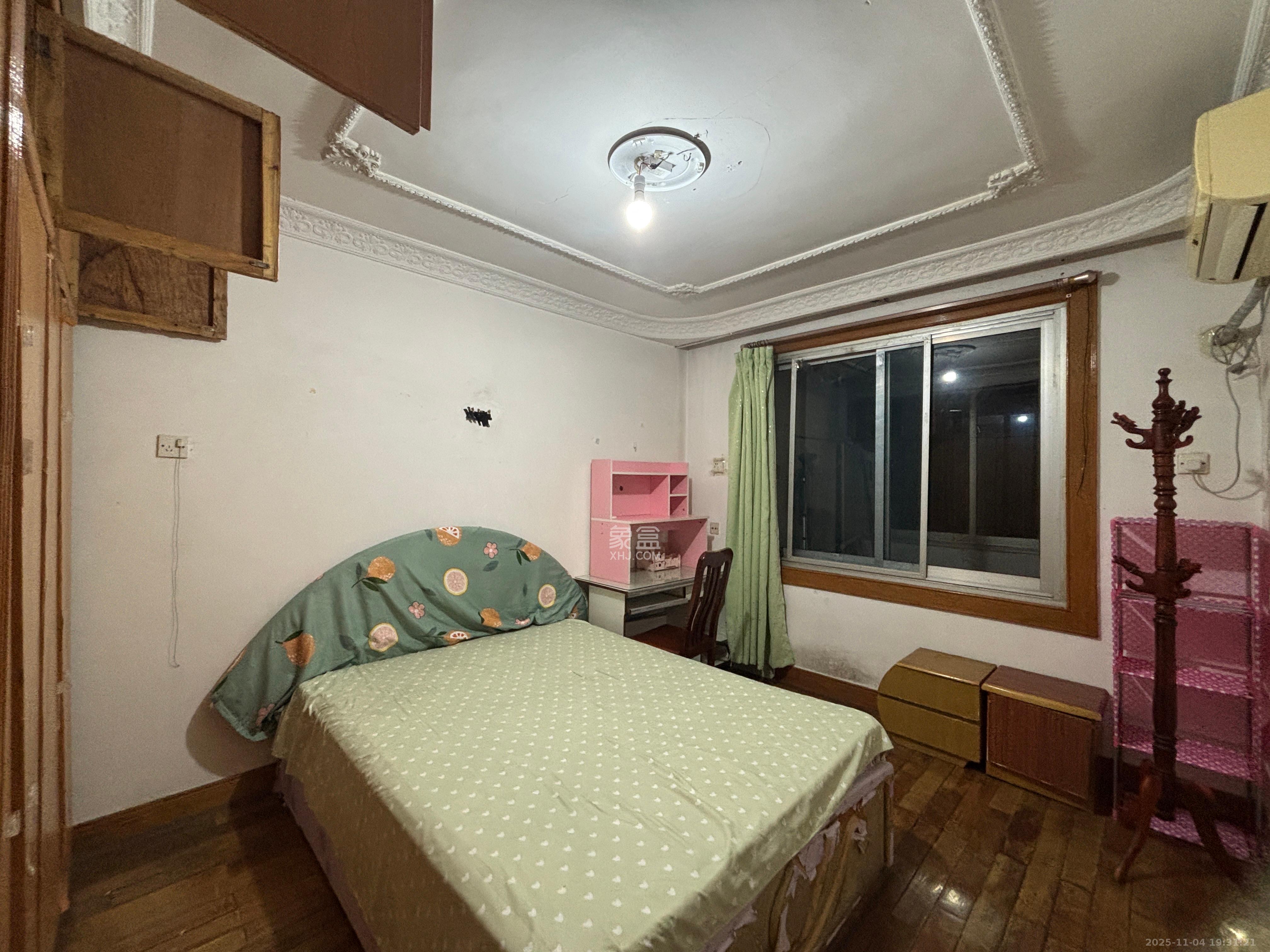 湘雅医学院(湘雅附一北院) 2室2厅1卫 2000.0元/月 湘雅医学院(湘雅附一北院) 2室2厅1卫 2000.0元/月室内图