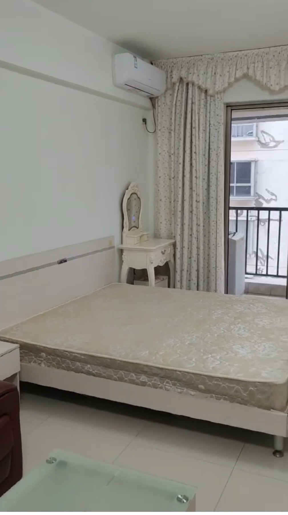 金山广场 1室0厅1卫 1700.0元/月 金山广场 1室0厅1卫 1700.0元/月室内图